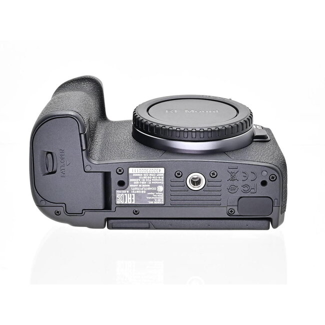 Canon Used Canon EOS R Mirrorless Camera