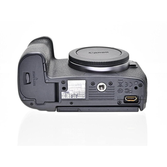 Canon Used Canon EOS R Mirrorless Camera