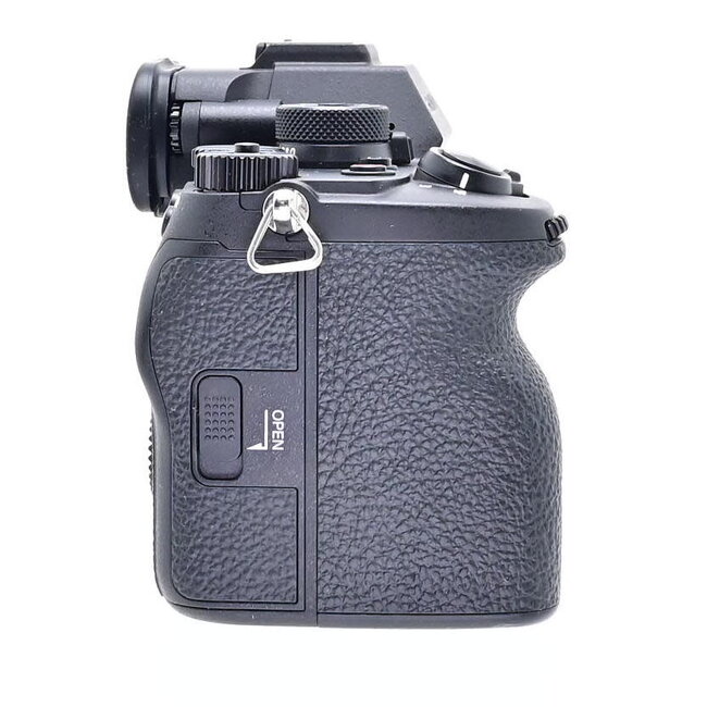 Sony Used Sony a7R V Mirrorless Camera