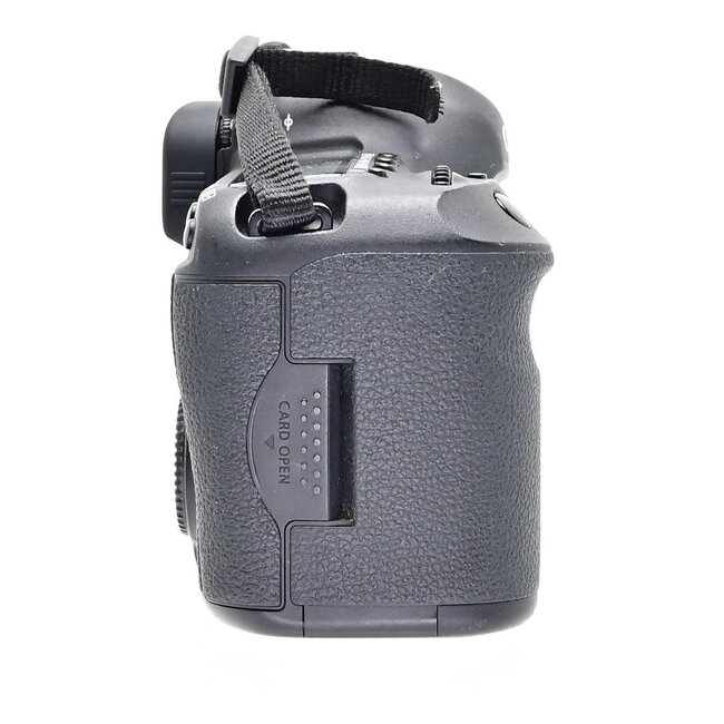 Canon Used Canon EOS 5D Mark III DSLR Camera (Body Only)