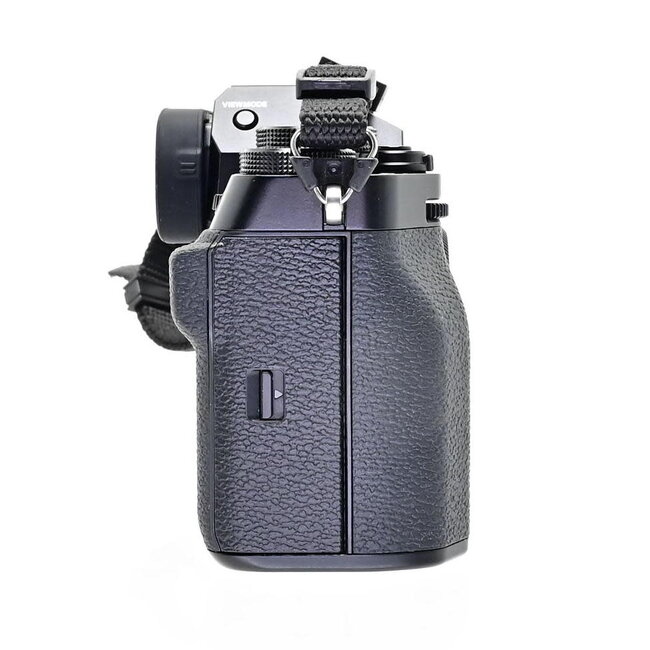 Fujifilm Used FUJIFILM X-T5 Mirrorless Camera (Black)