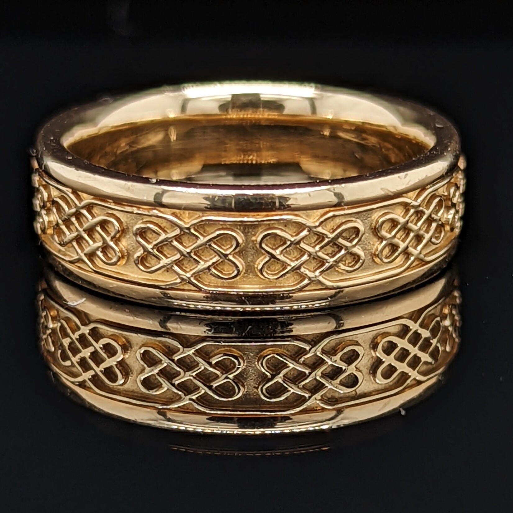 Modern Heirloom® Raised Detail Celtic Knot Band, 14K Yellow