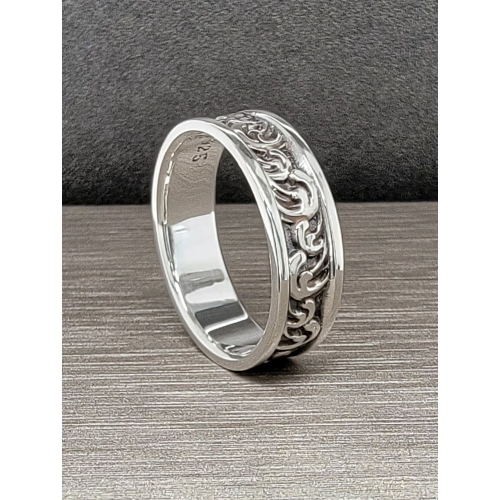 Modern Heirloom® Alternating Wave Band, Sterling, 8mm wide 10.5