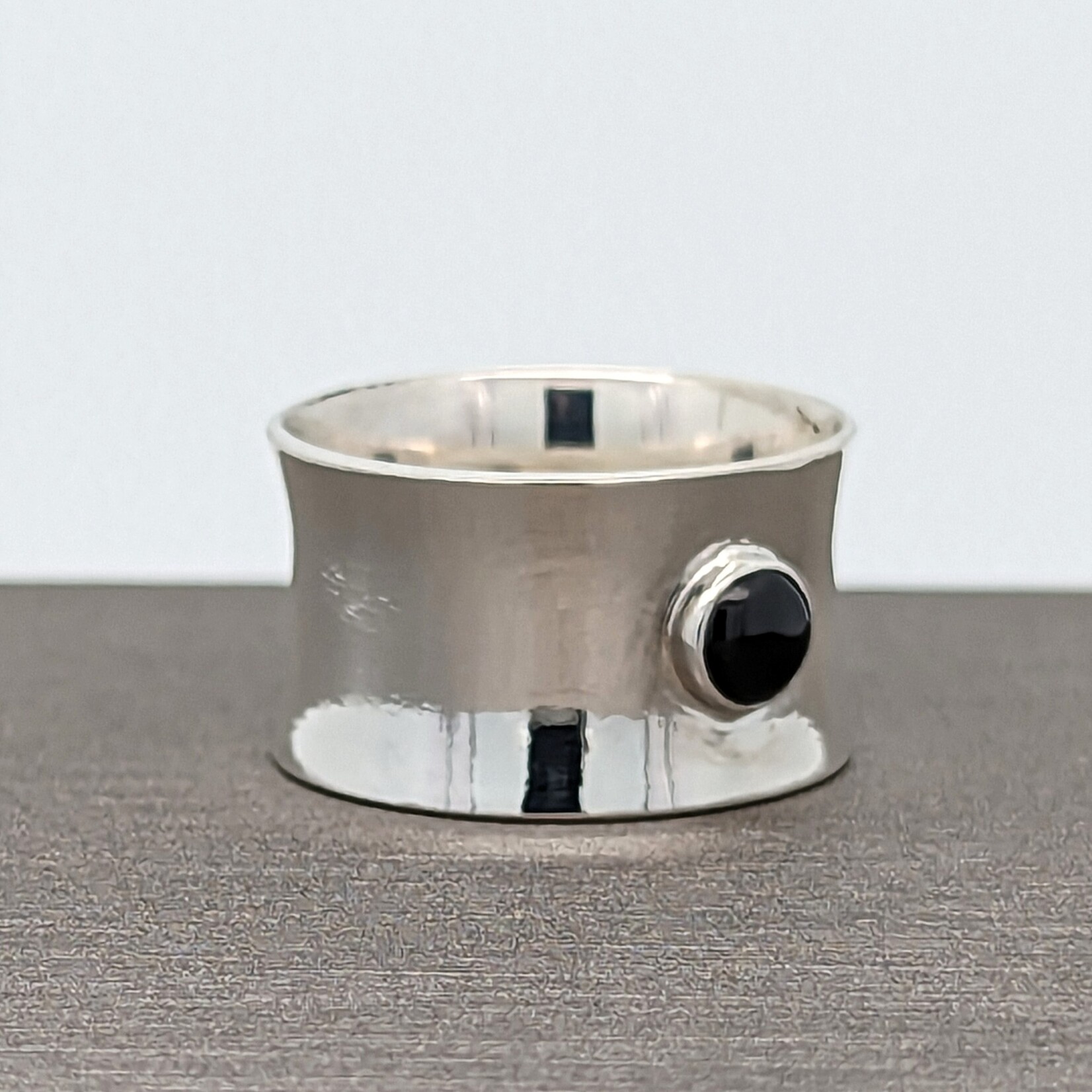 Modern Heirloom® Sterling Silver Flared Ring w/ 5m Onyx