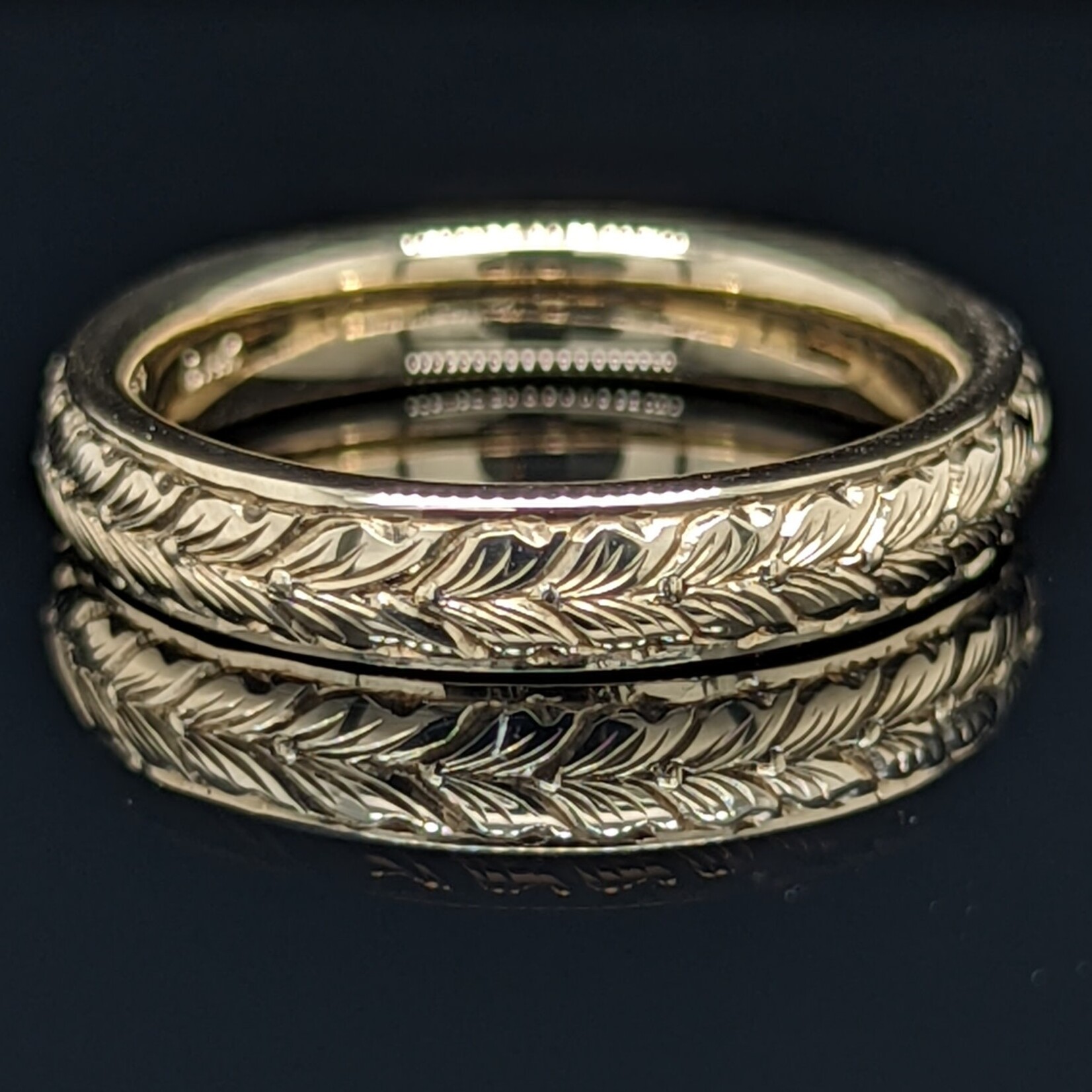 Modern Heirloom® Wheat Leaf Band, 4mm wide, 14KY, Sz6.75