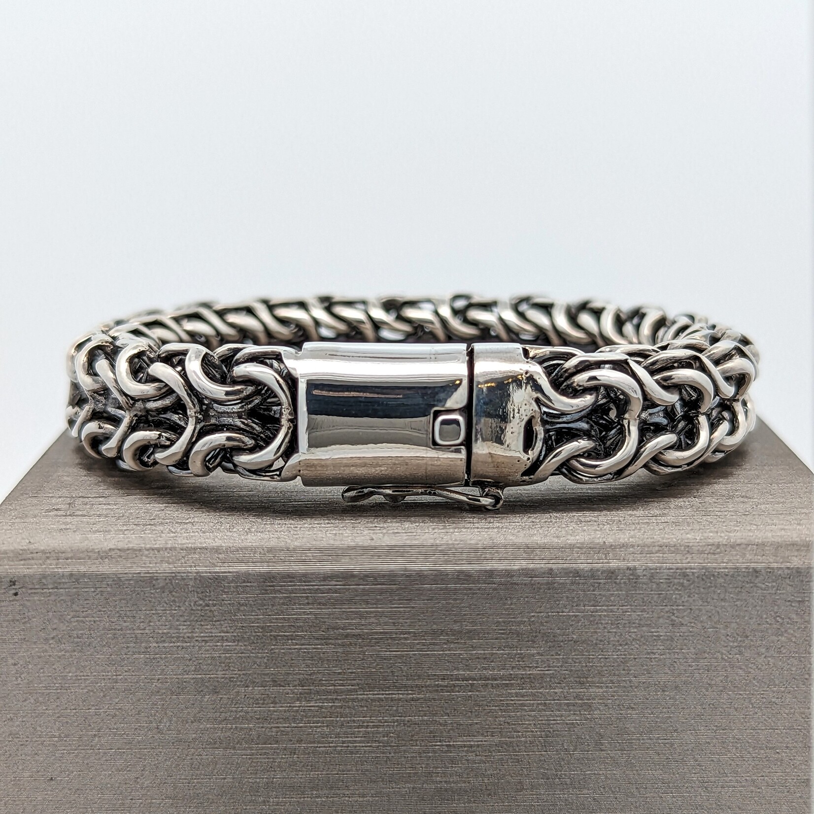 Modern Heirloom® Men's Ramses Sterling Silver Bracelet - 9.25"