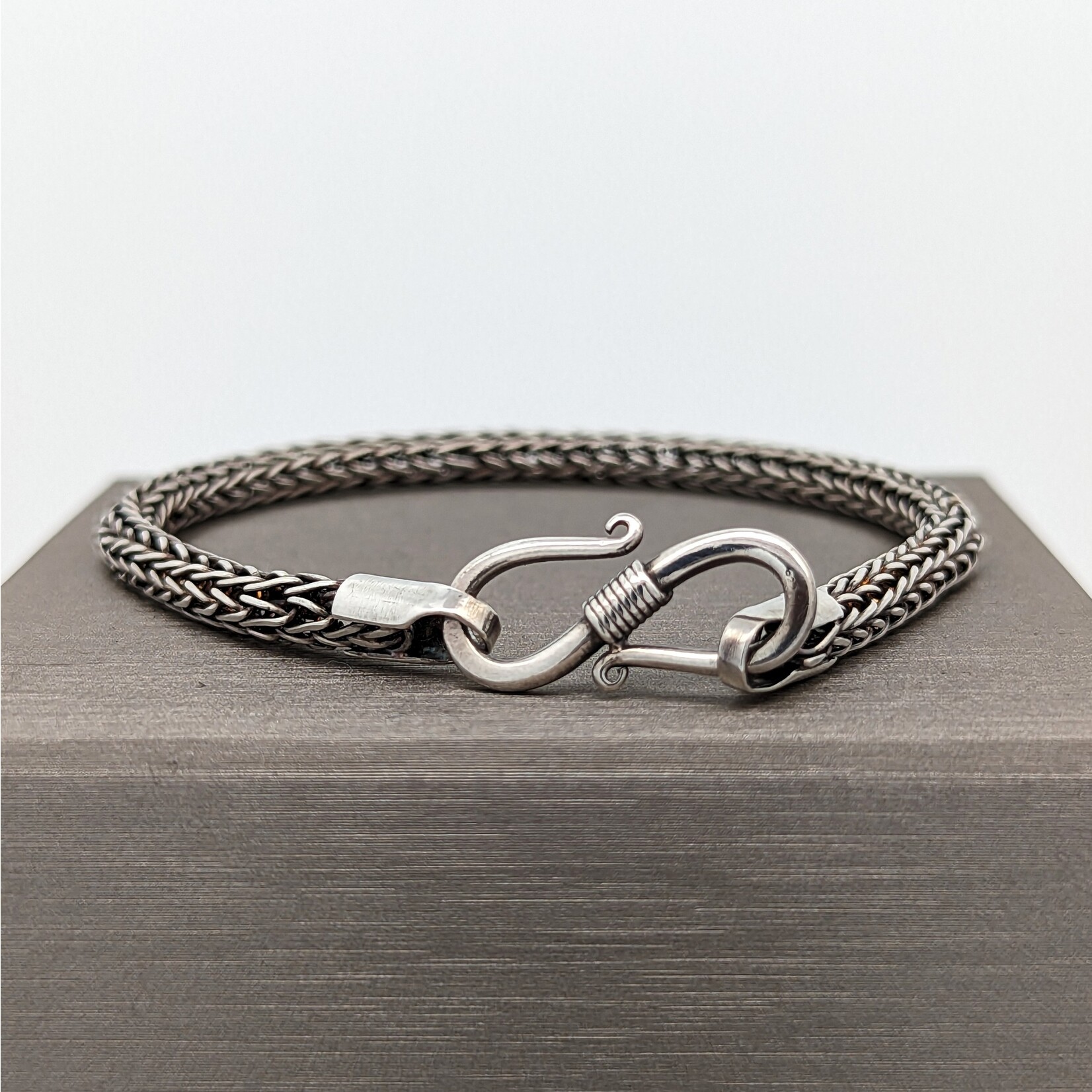 Modern Heirloom® Men's Heavy Braided Chain Bracelet - 9"