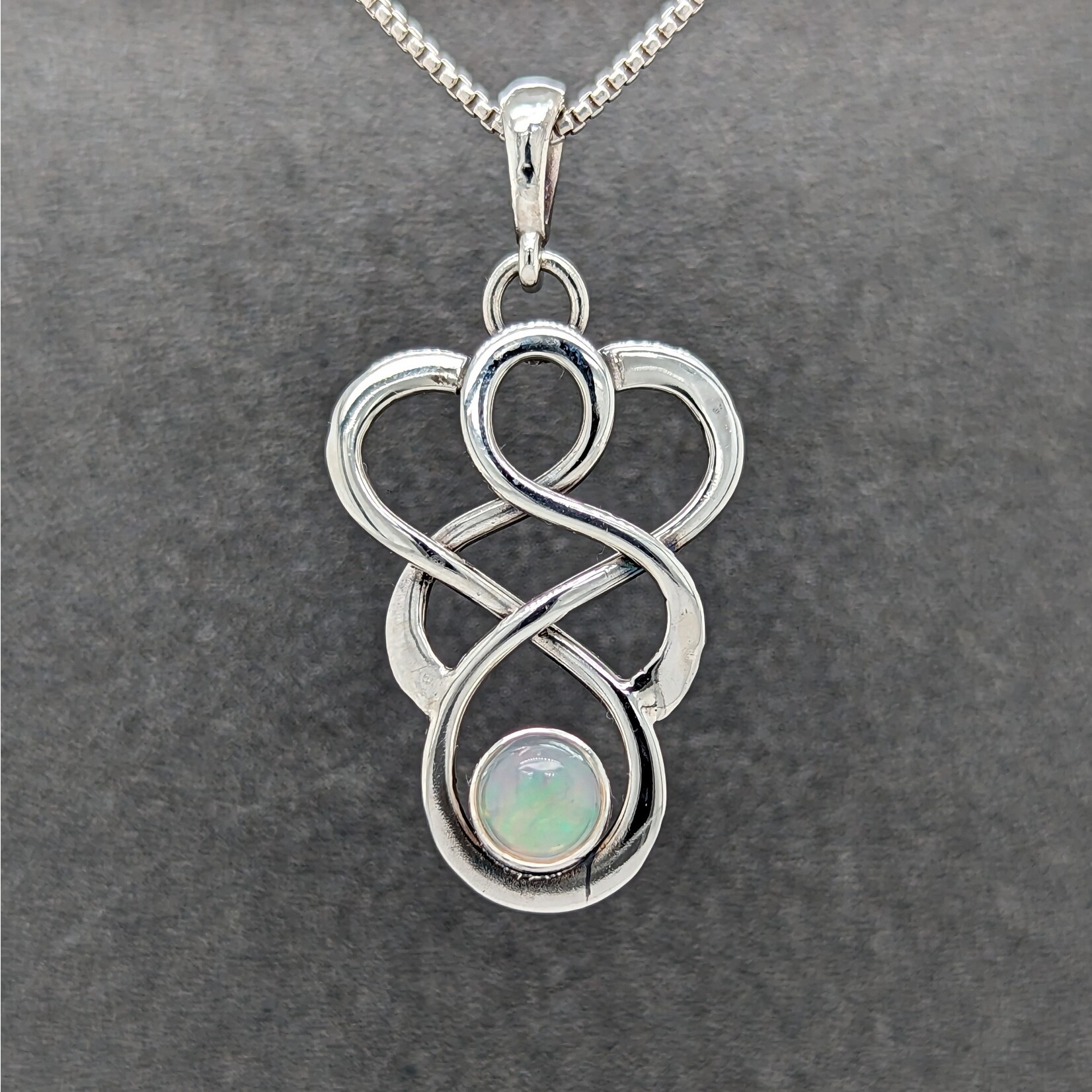 Modern Heirloom® Intertwined Nouveau 7mm Opal Necklace