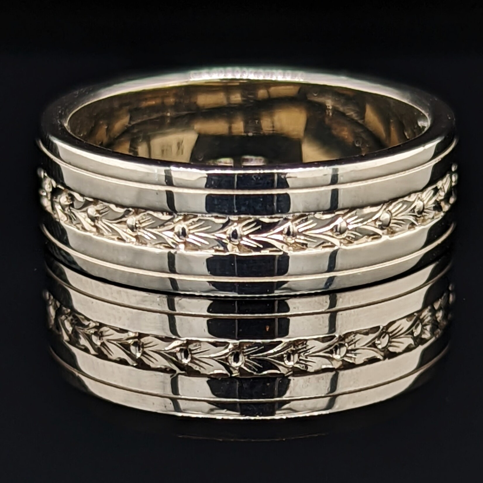 Modern Heirloom® Wheat Leaf Channel Band, 7mm wide, 14KW, Sz9.5
