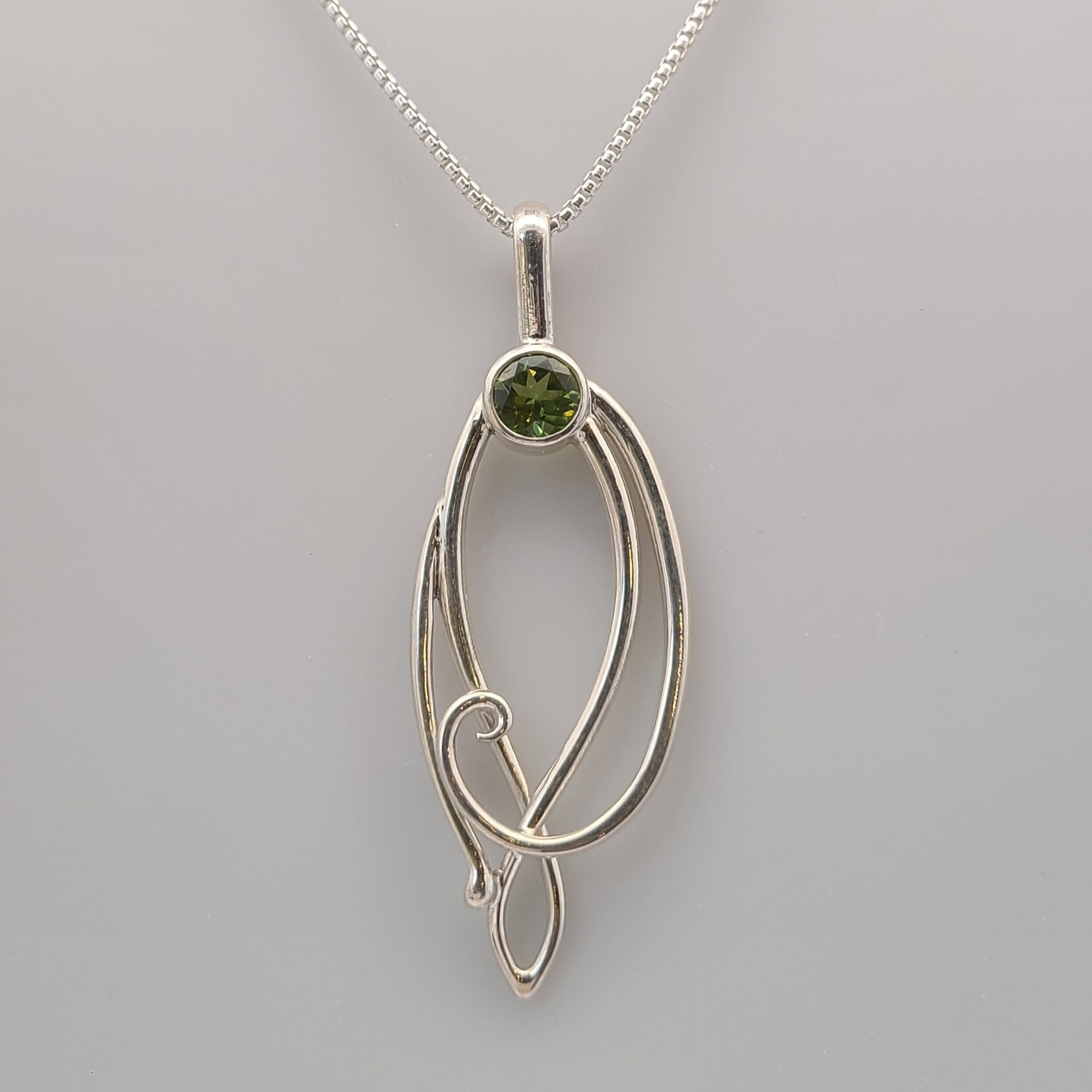 Modern Heirloom® Lorien Peridot Necklace, 18" 1.1