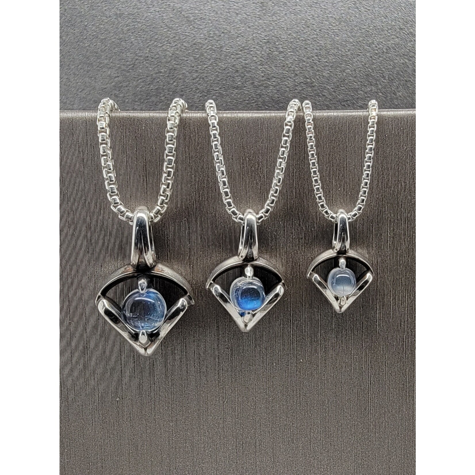 Modern Heirloom® Petite Amulet of the Moon, Moonstone & Sterling, 6mm Round