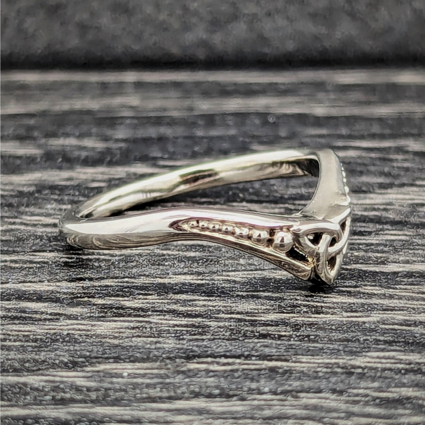Modern Heirloom® 14KW Trinity Knot Contour Band