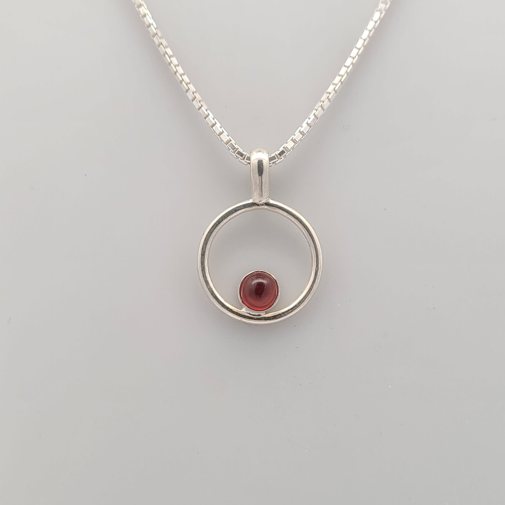 Modern Heirloom® Small 5mm Circle Pendant 16"