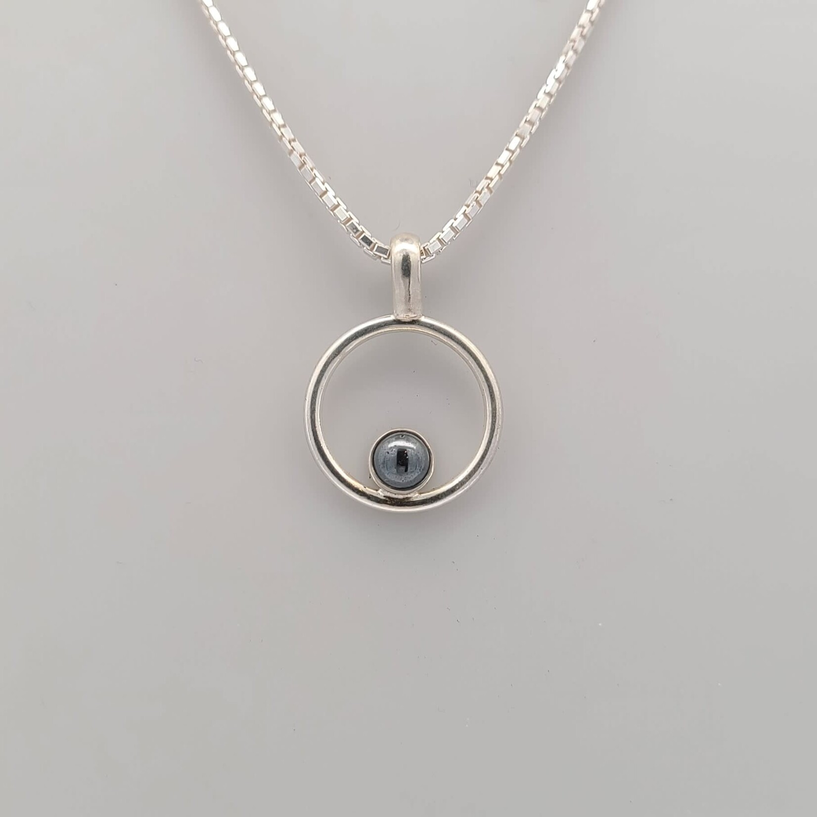 Modern Heirloom® Small 5mm Circle Pendant 16"