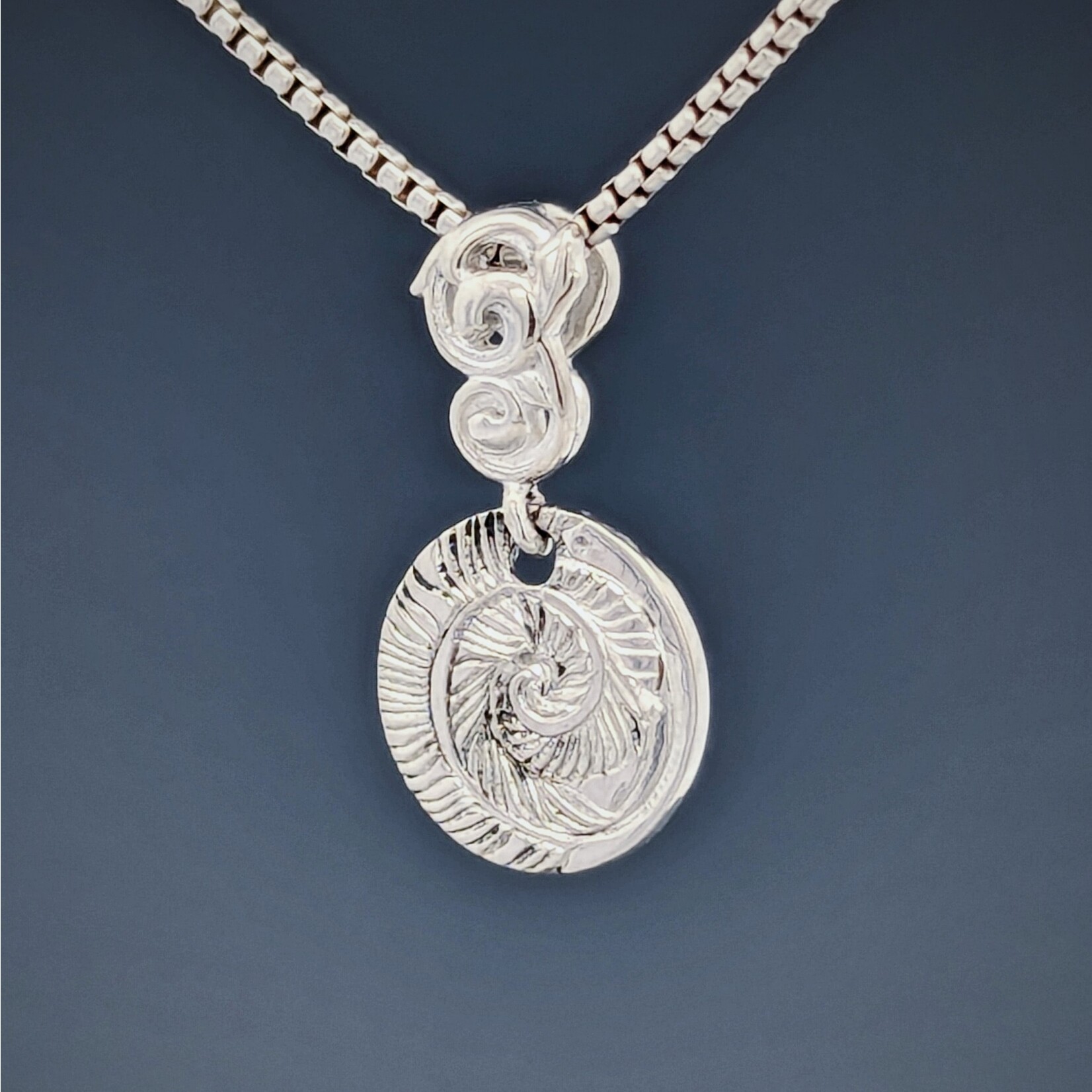 Modern Heirloom® Engraved Feather Micro-Medallion