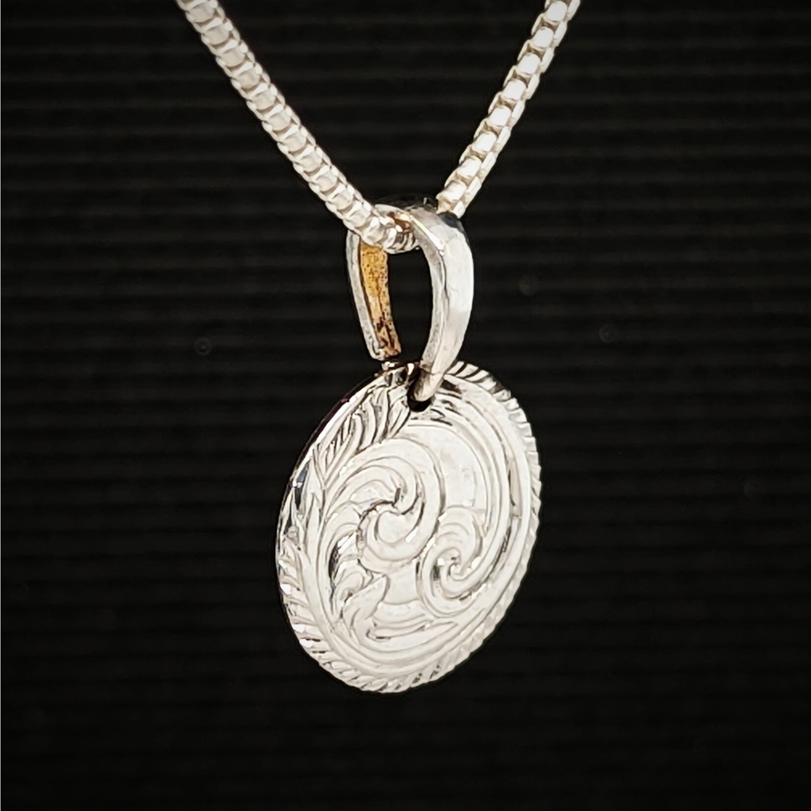 Modern Heirloom® Fiddlehead Fern Micro Medallion