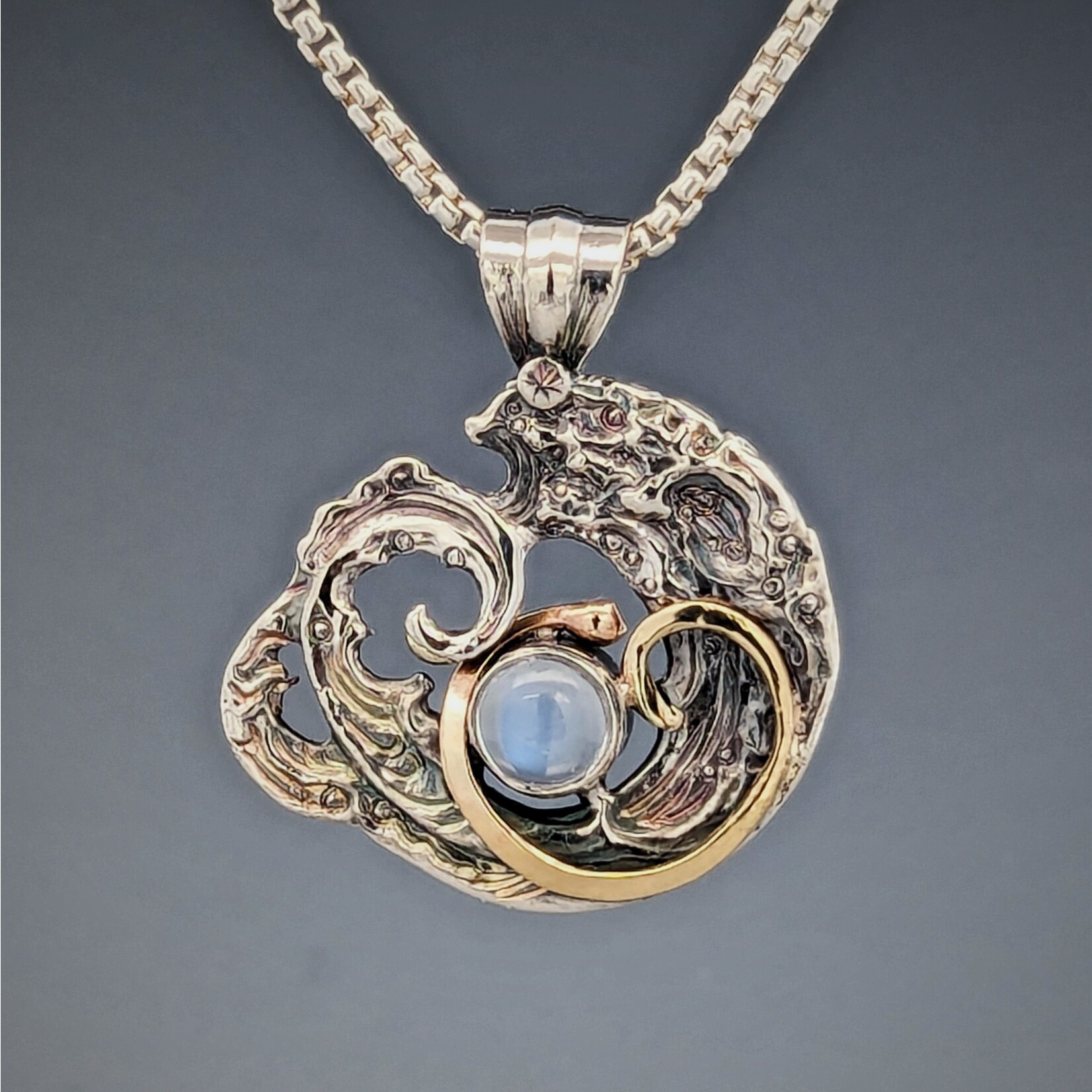 Modern Heirloom® Sculpted Wave w/ Moonstone and 14KY Gold Accent, Small