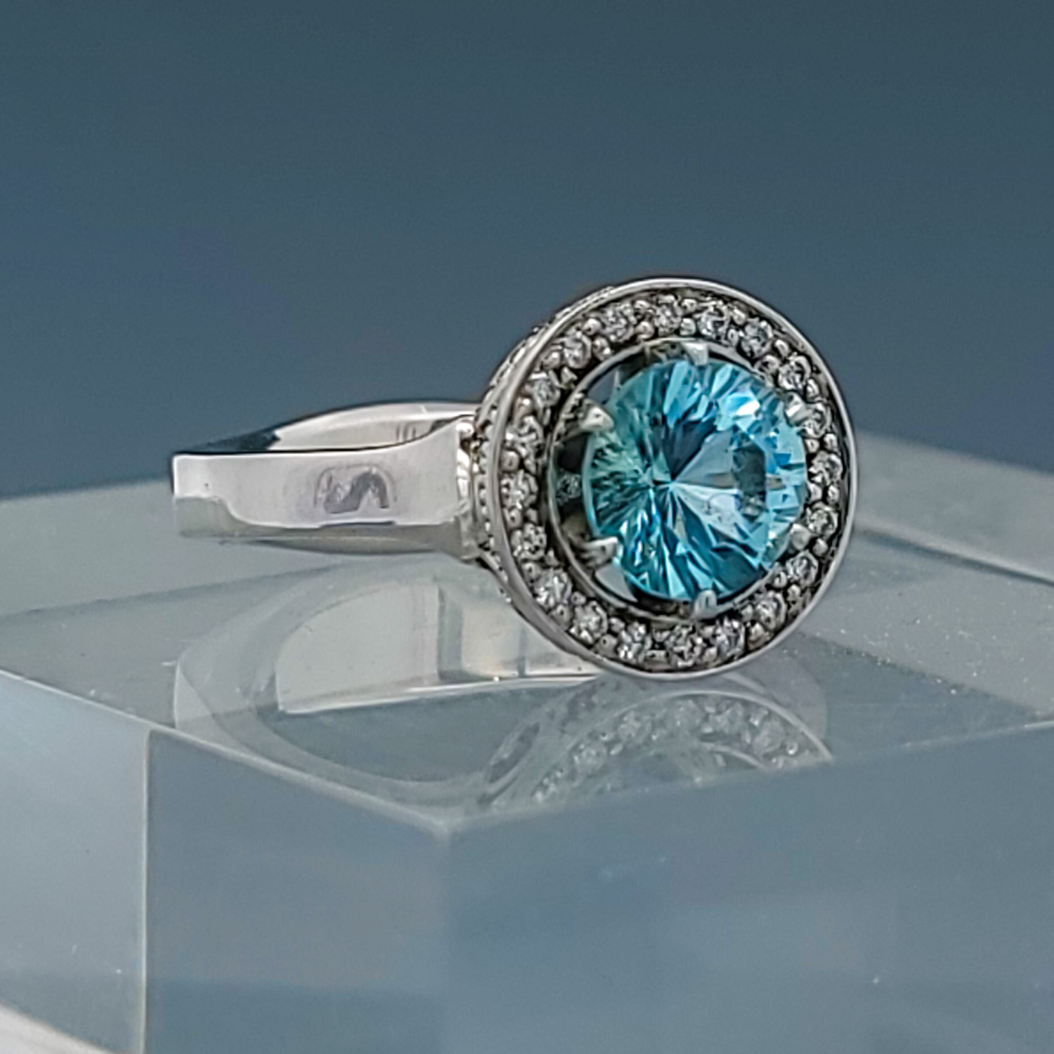 Aquamarine halo deals