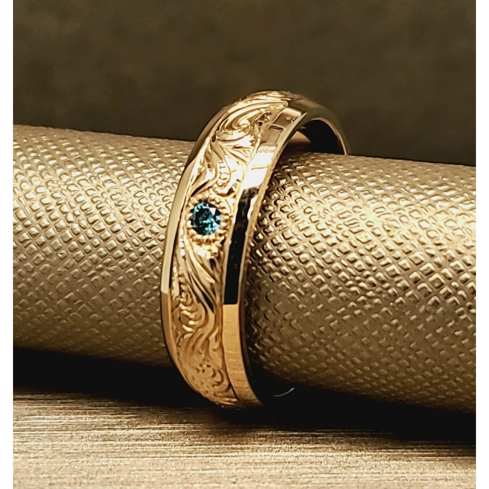 Modern Heirloom® Blue Diamond Fiddlehead Scroll Band, 14KY