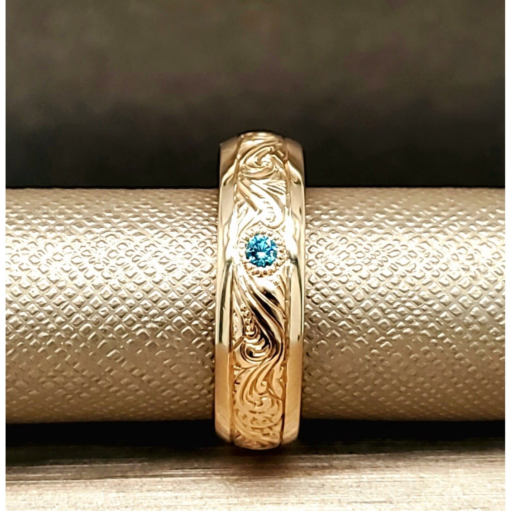 Modern Heirloom® Blue Diamond Fiddlehead Scroll Band, 14KY