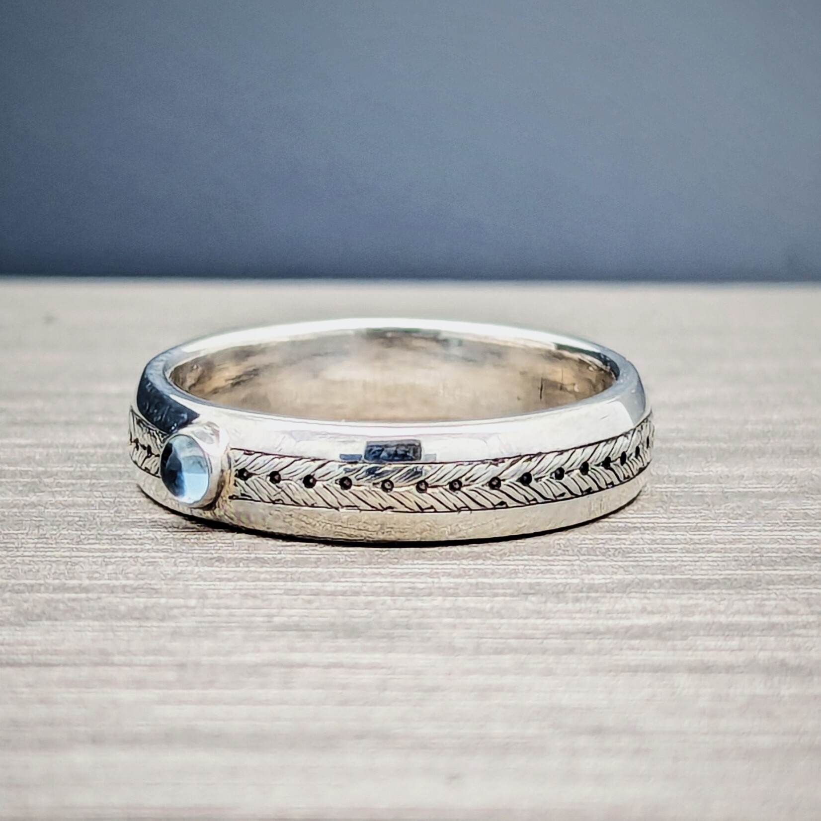 Modern Heirloom® Sterling Wheat-leaf Engraved Band w/ 3mm Aquamarine ...