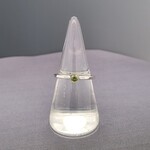 Modern Heirloom® Sterling Stackable Band w/ 4mm Peridot, 2.0mm, Sz 7.0