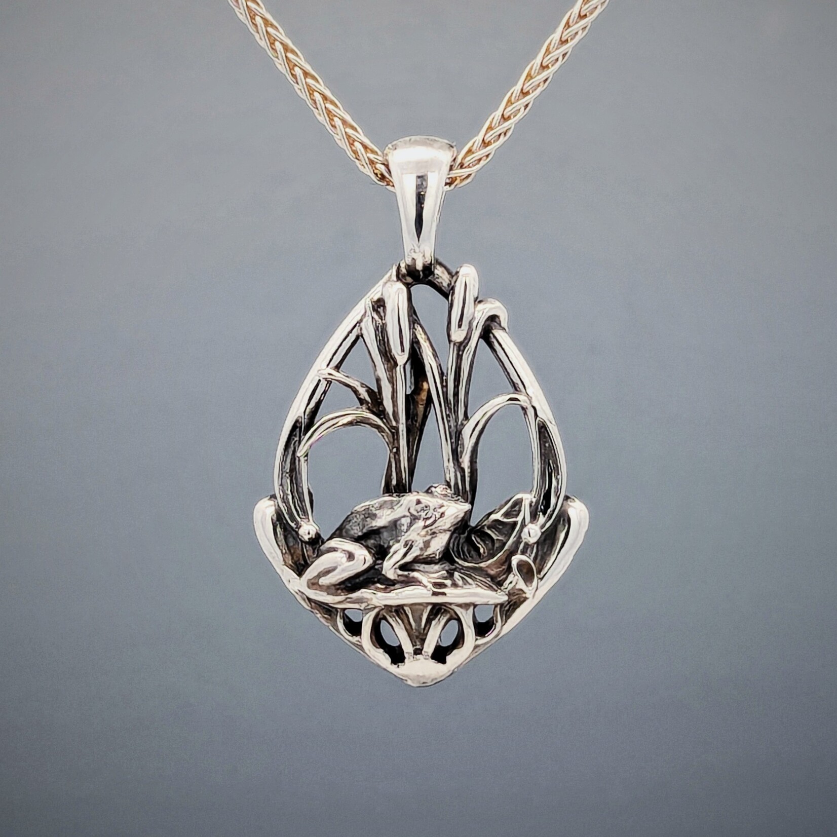 Modern Heirloom® Frog in the Cattails Necklace