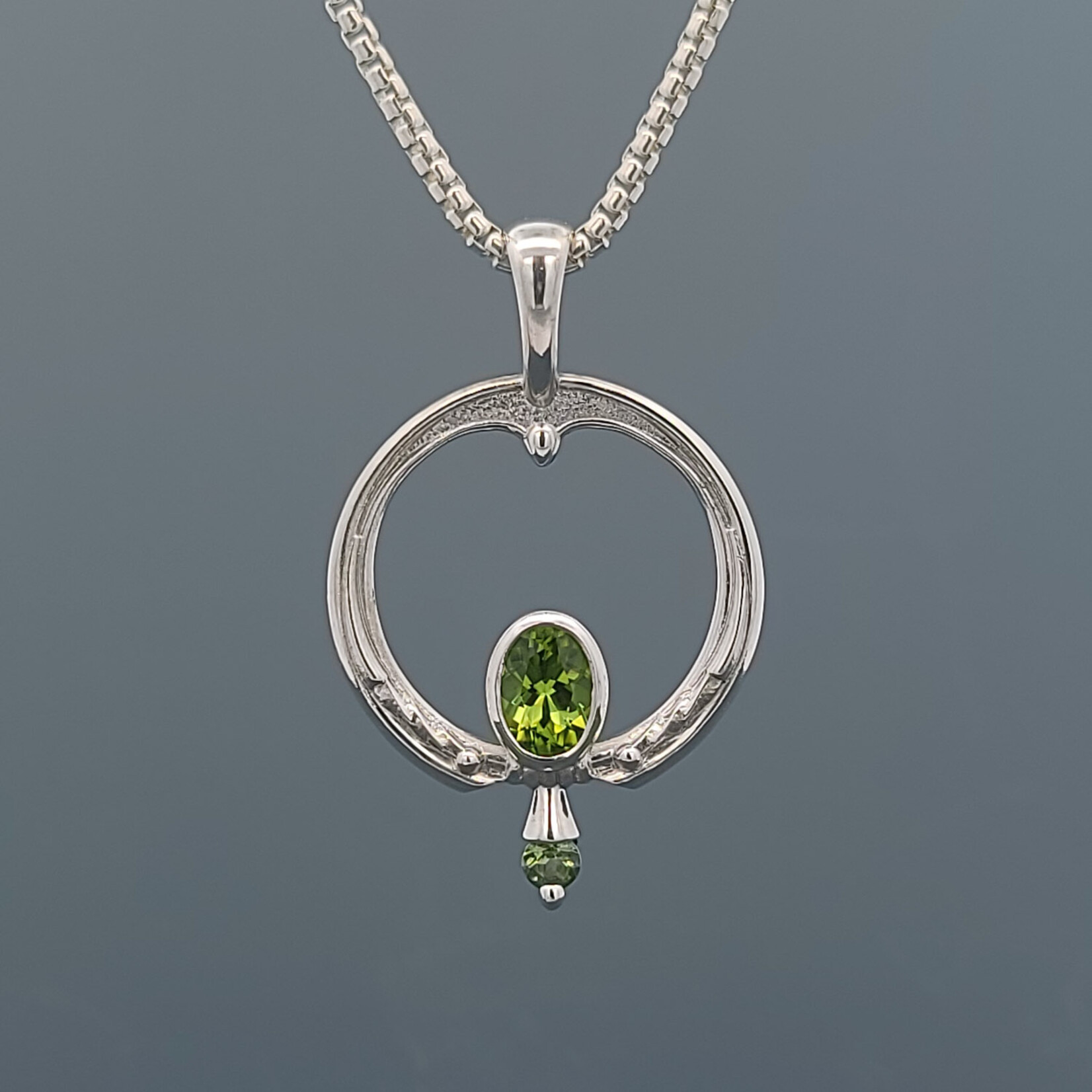 Modern Heirloom® Portal Relic Necklace, Peridot and Sterling