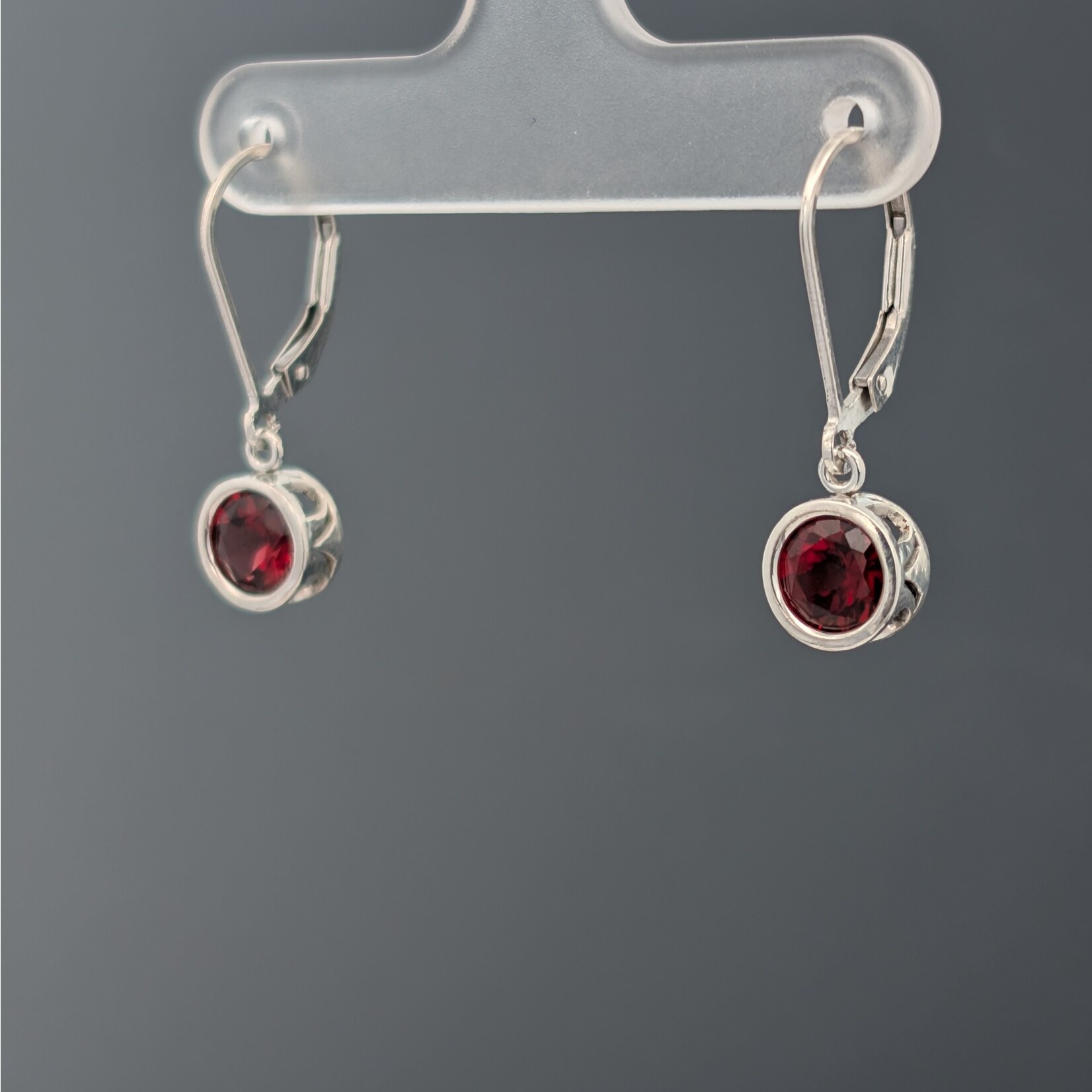 Modern Heirloom® Sterling Filigree Dangle Earring w/ 6mm Garnet