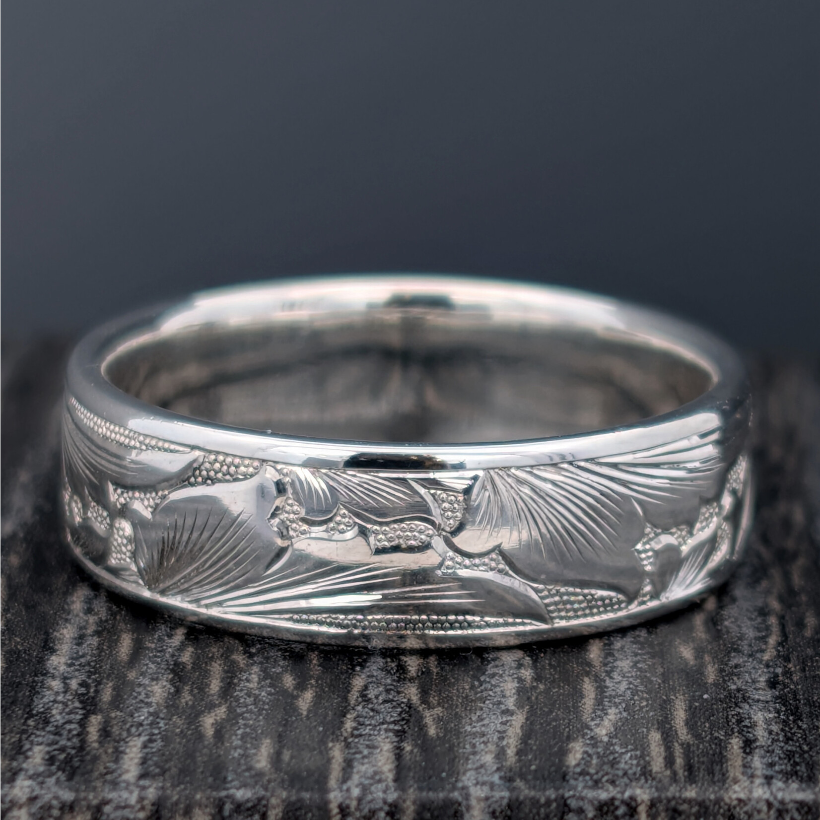 Modern Heirloom® Alternating Black Leaf Band, Euro, 7.5mm, Sterling, sz12