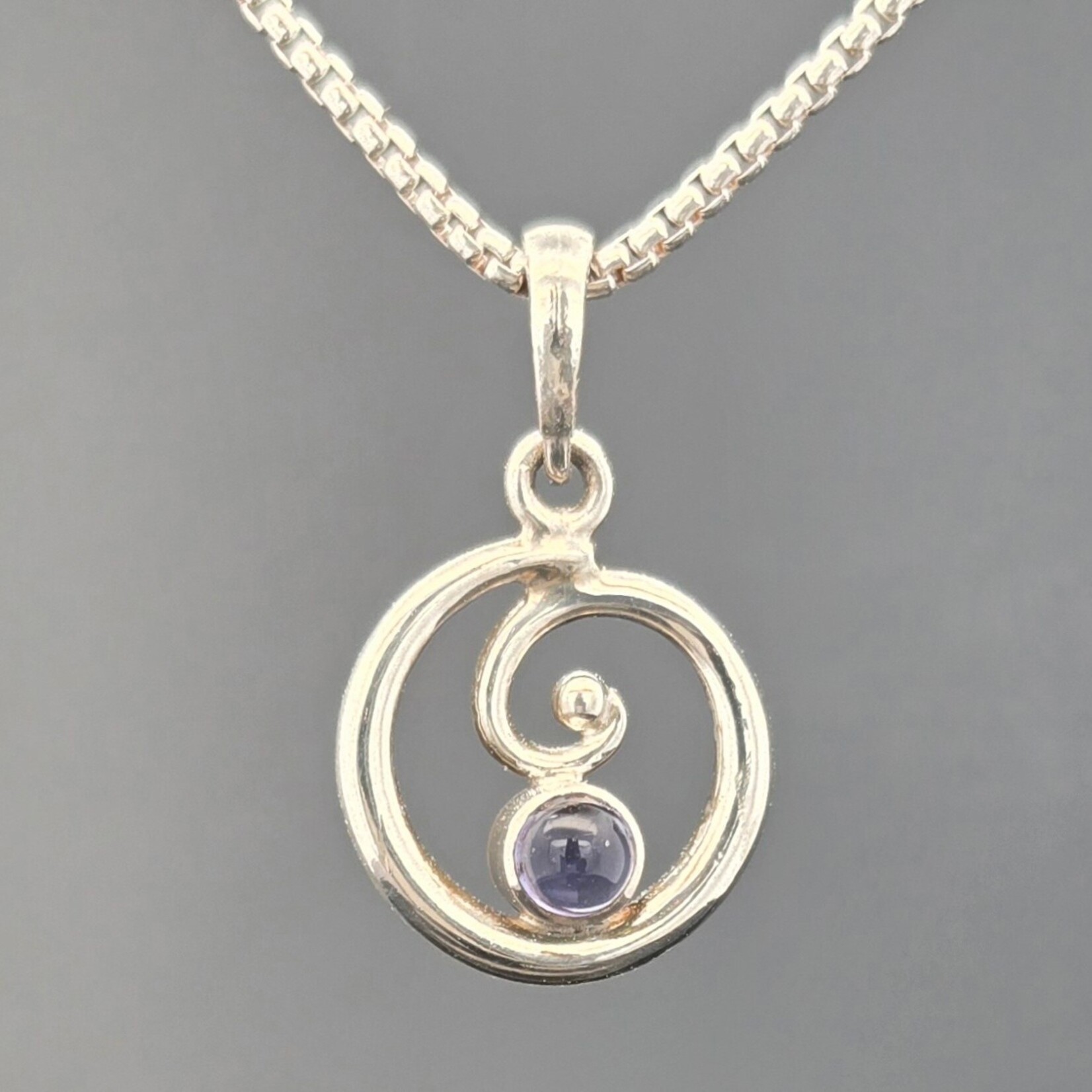 Modern Heirloom® Spiral Pendant w/ 4mm  Iolite cab