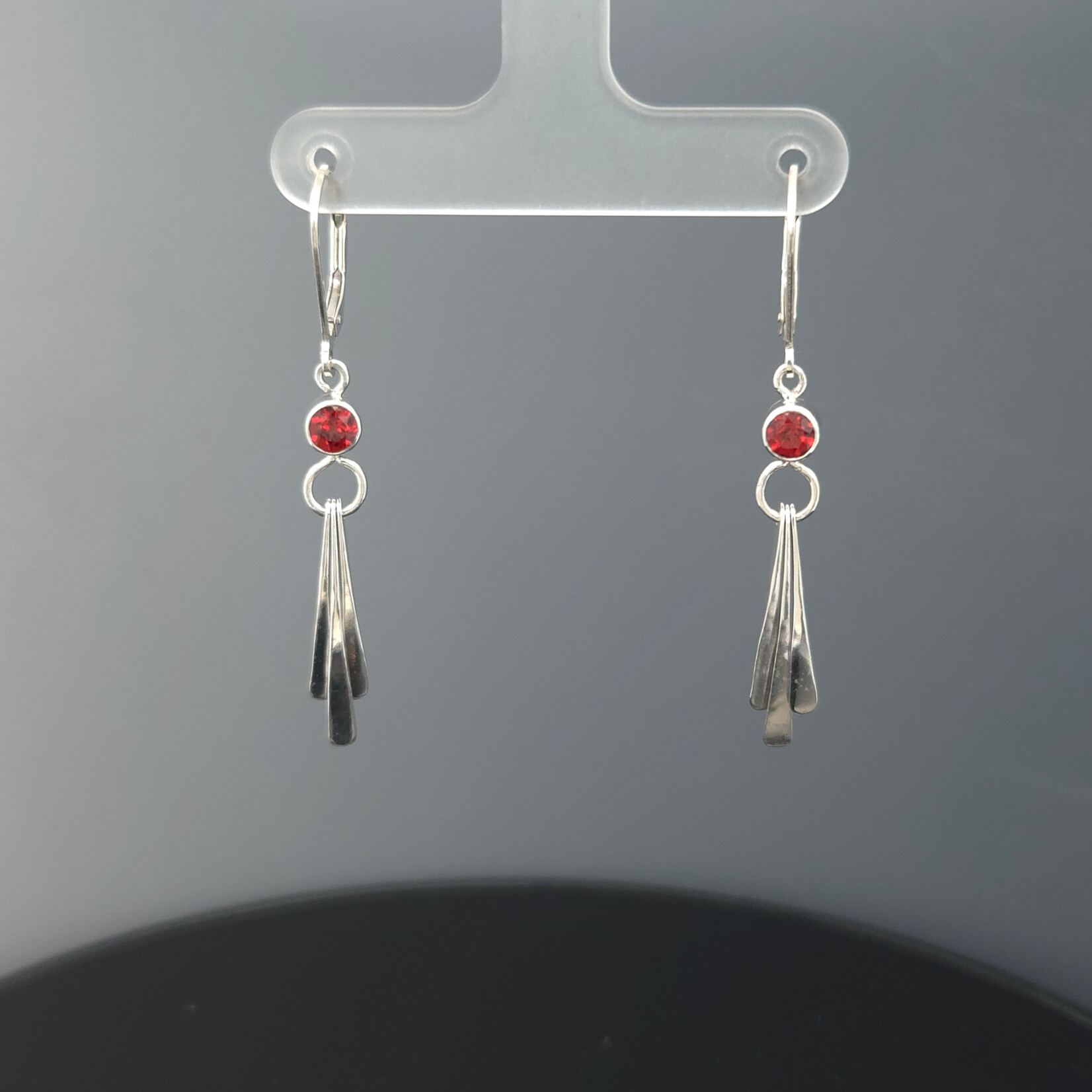 Modern Heirloom® Forged Drop Earring w/ Leverback