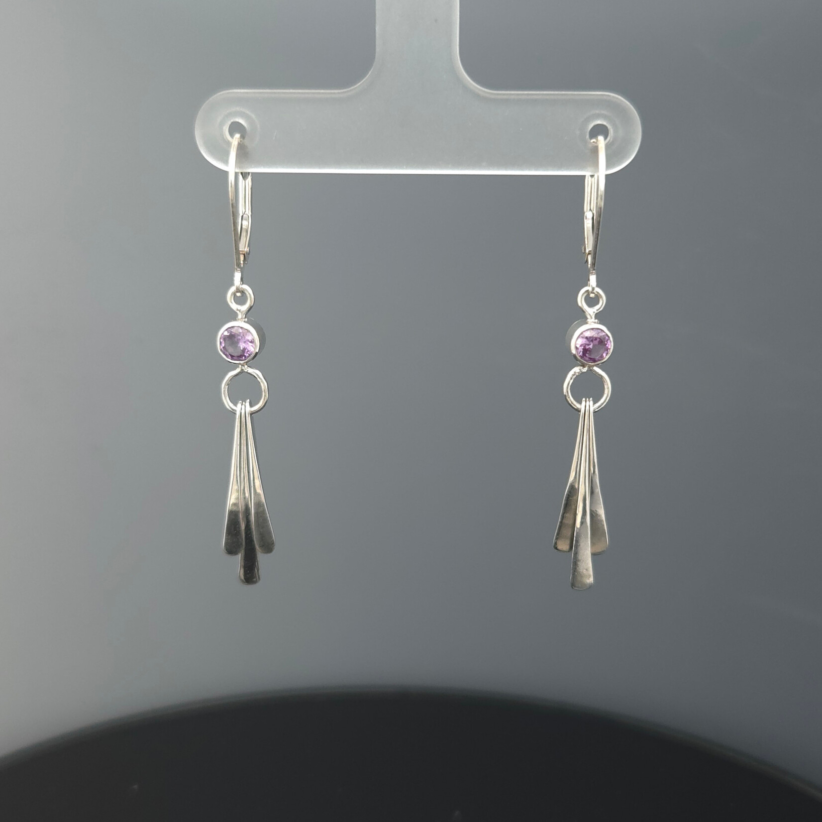 Modern Heirloom® Forged Drop Earring w/ Leverback