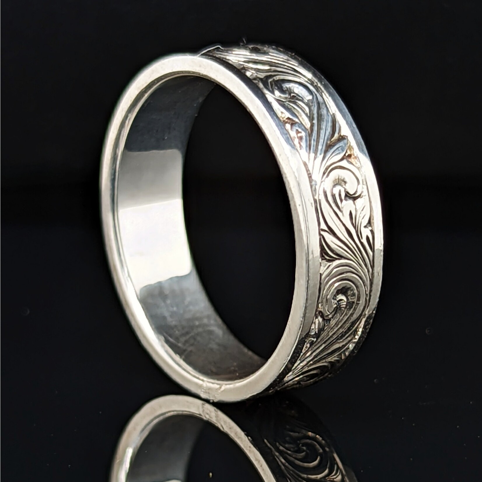 Modern Heirloom® Sterling Acanthus Scroll Ring, Flat 5mm, sz 8