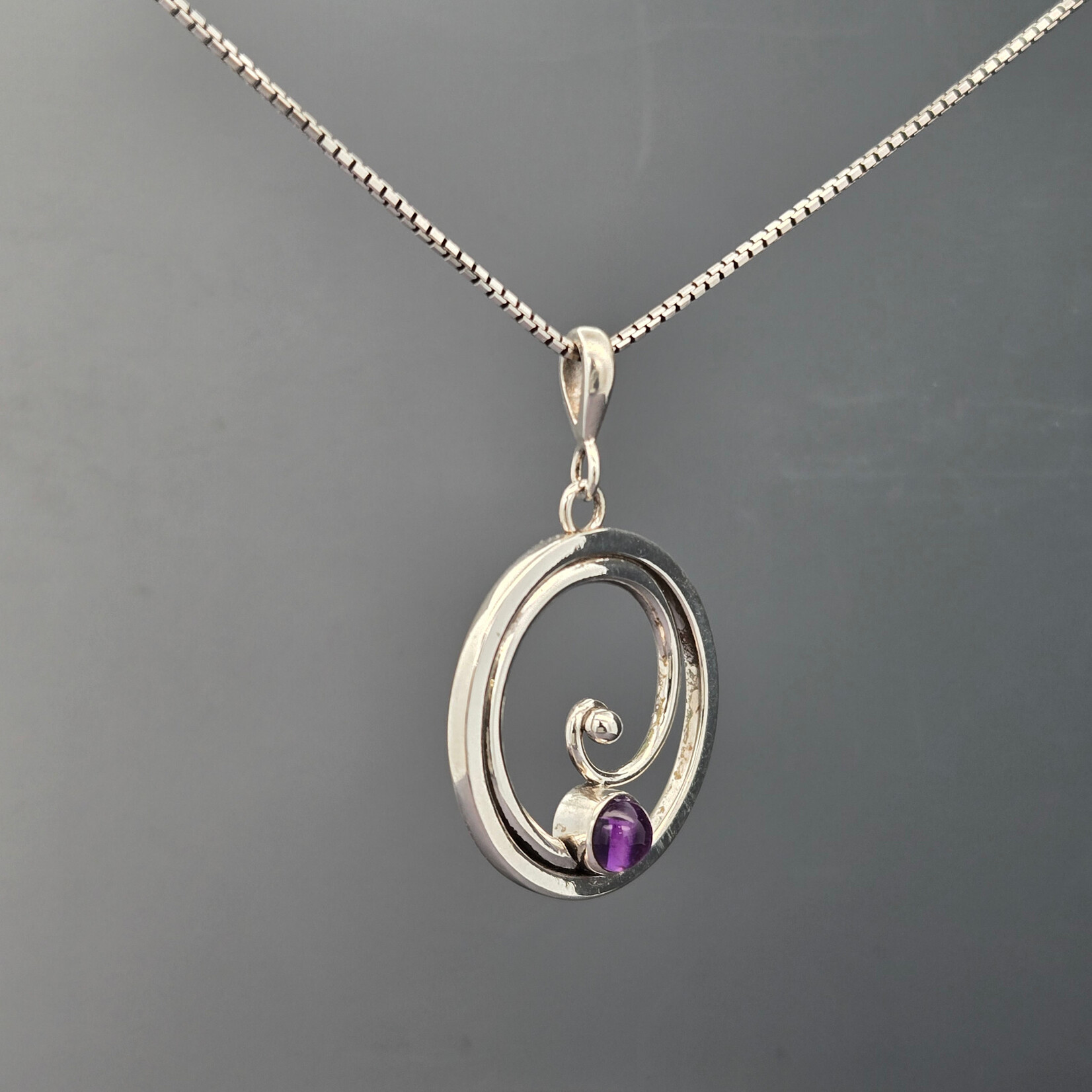 Modern Heirloom® Spiral Circle Necklace w/ 5mm Gemstone