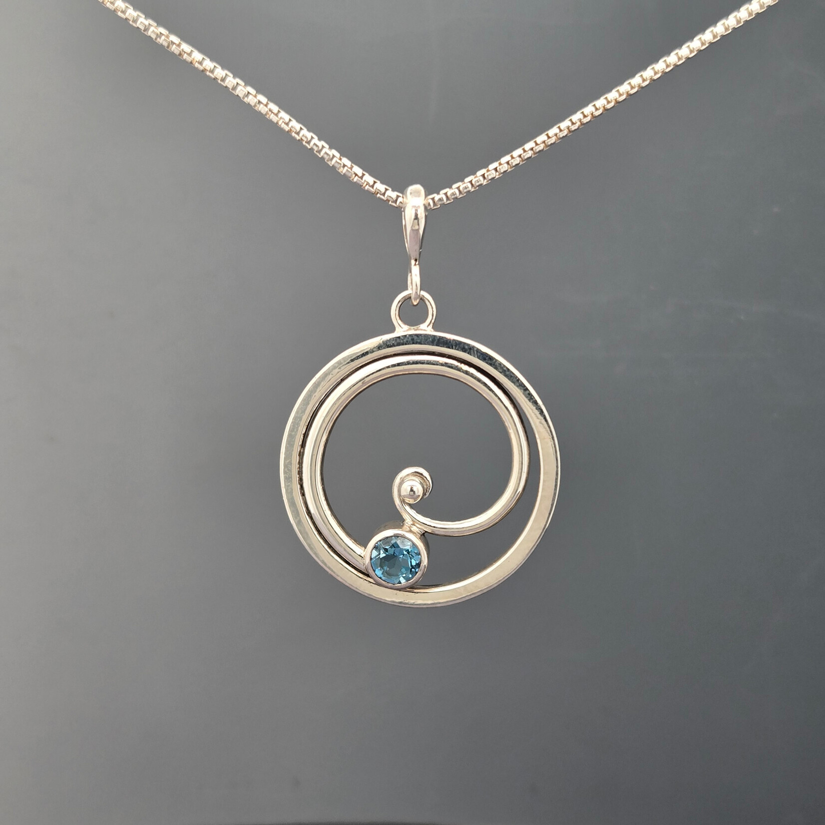 Modern Heirloom® Spiral Circle Necklace w/ 5mm Gemstone