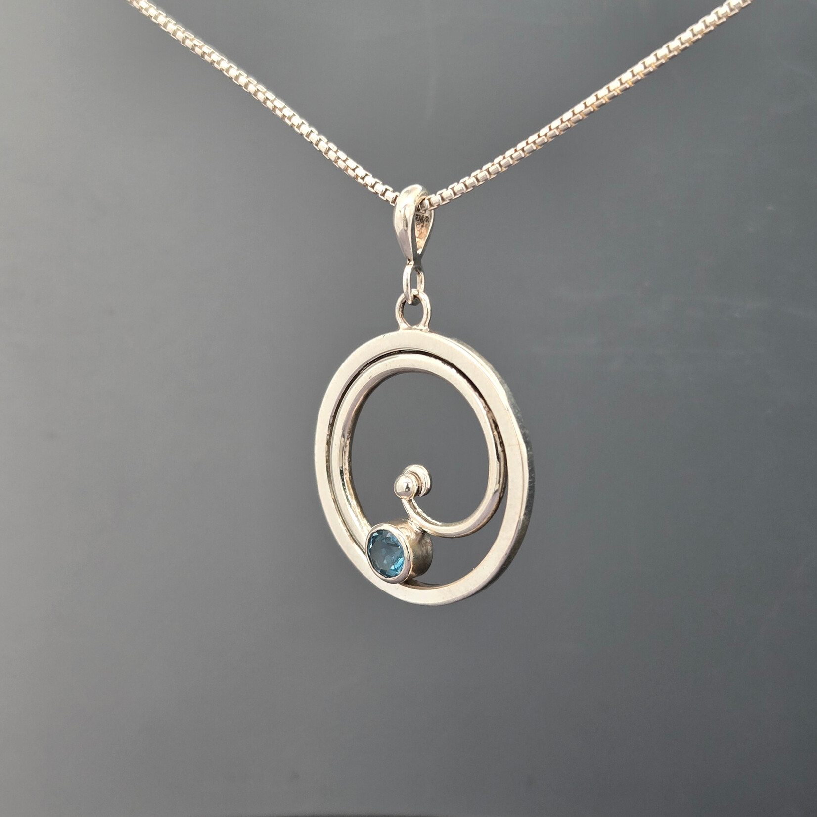 Modern Heirloom® Spiral Circle Necklace w/ 5mm Gemstone