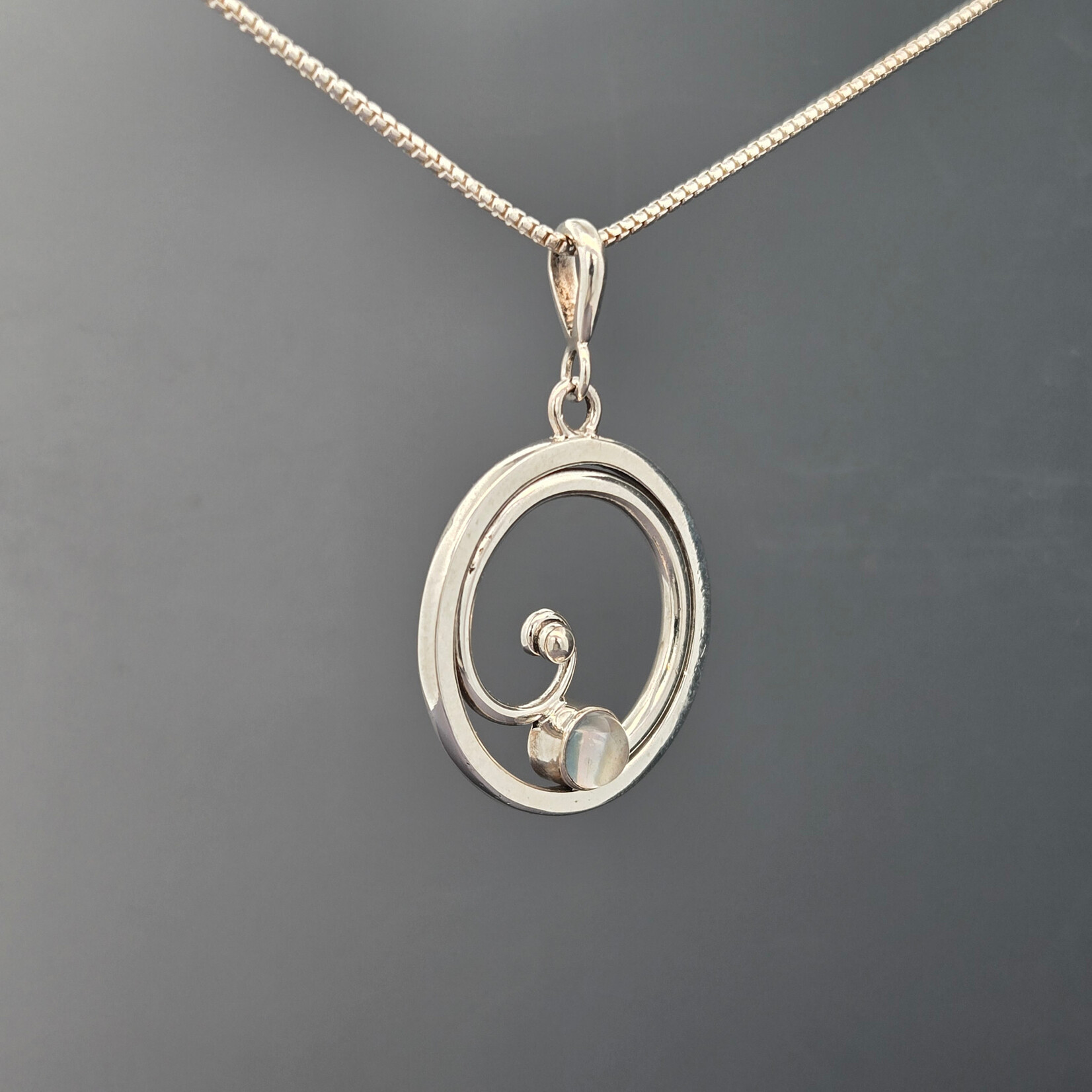 Modern Heirloom® Spiral Circle Necklace w/ 5mm Gemstone