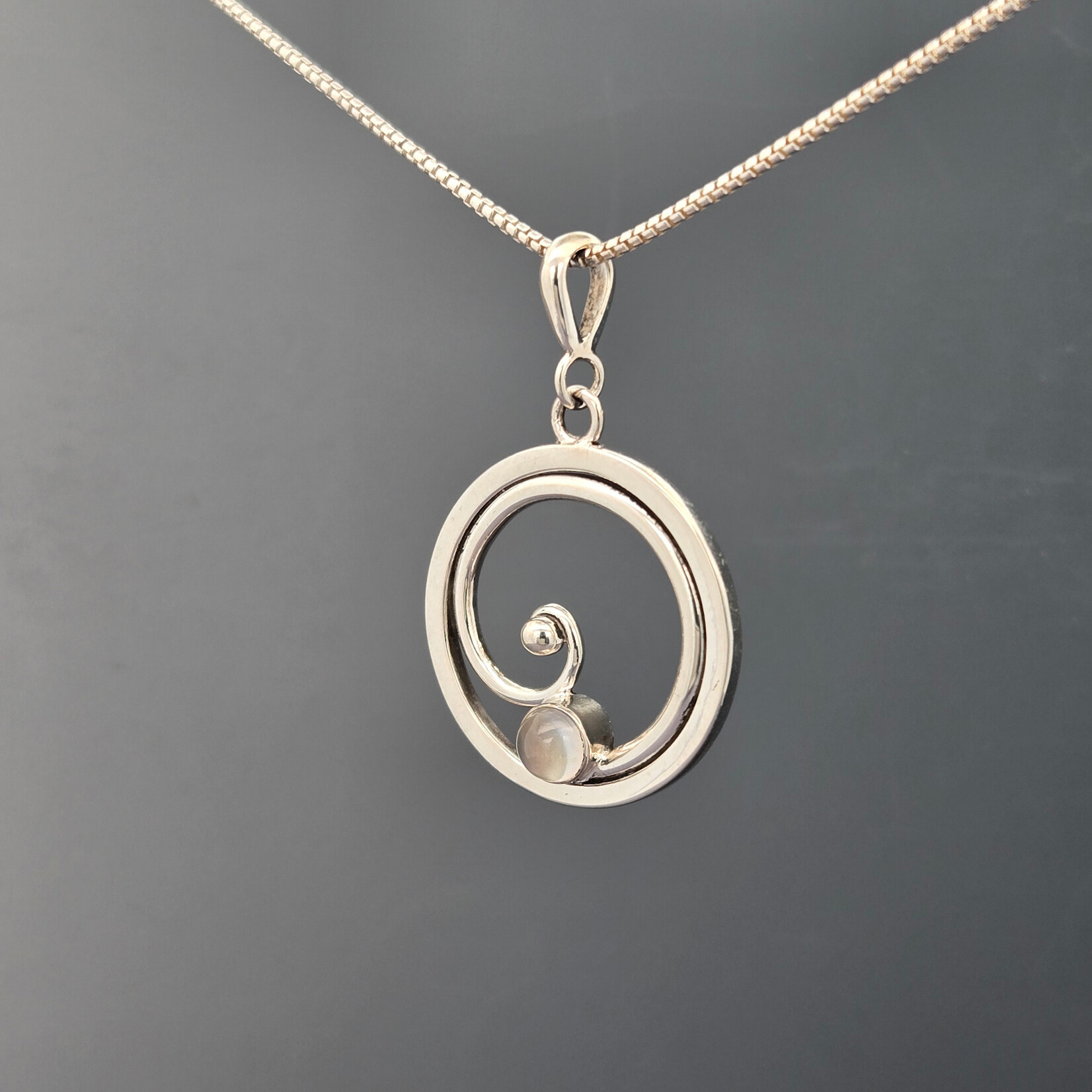 Modern Heirloom® Spiral Circle Necklace w/ 5mm Gemstone