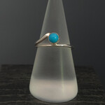 Modern Heirloom® Bypass Taper Ring w/ Turquoise 5mm Size 6.75