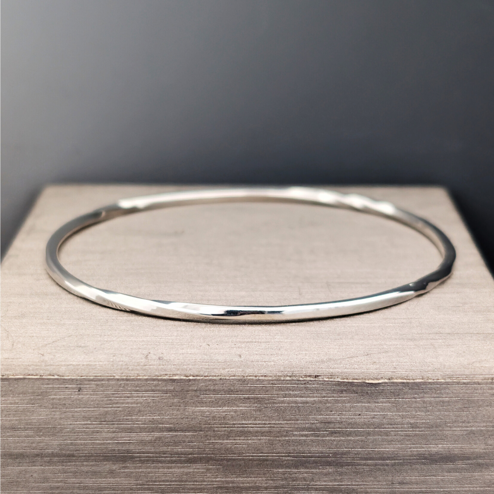 Modern Heirloom® Anvil & Aster Twist Bangle