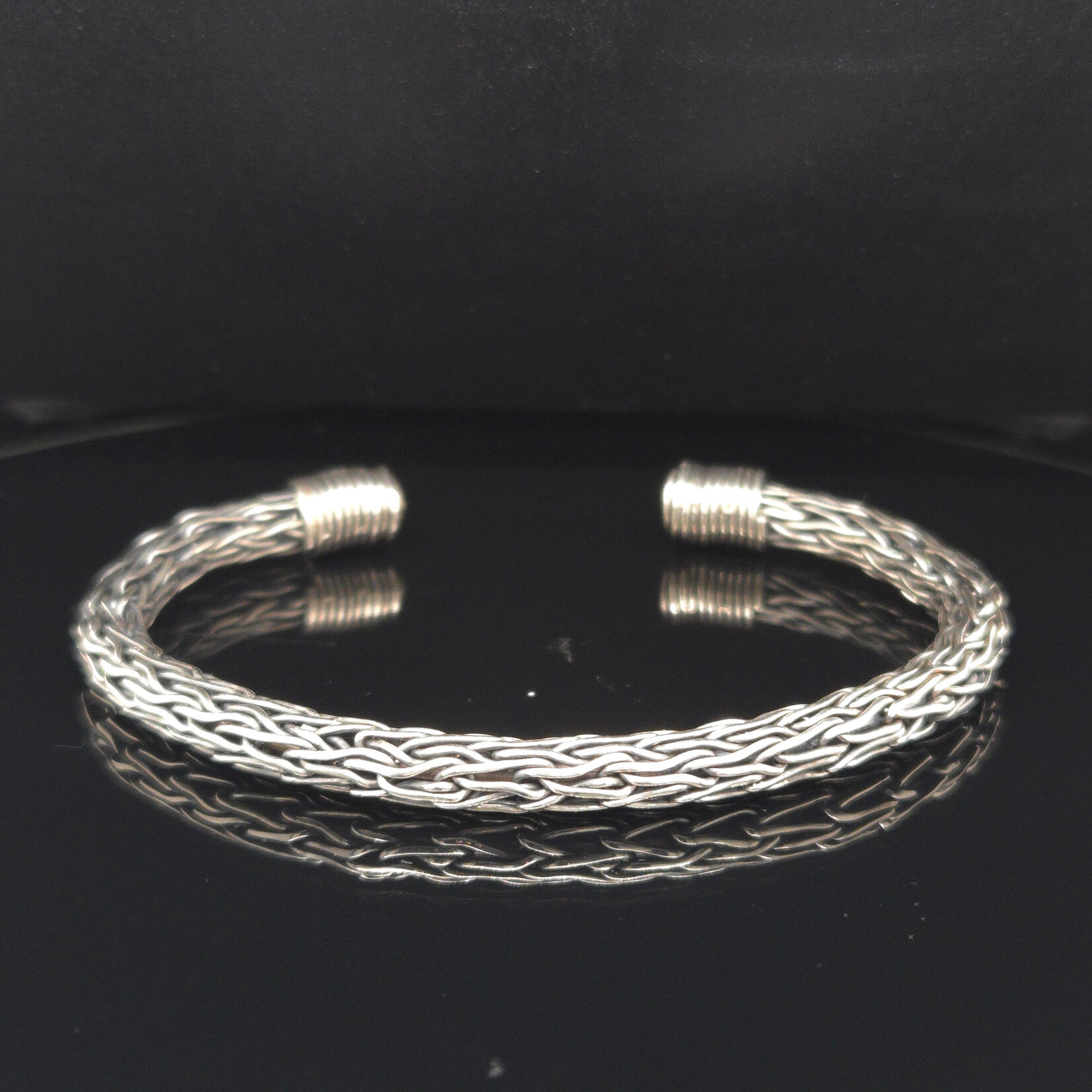 Modern Heirloom® Handcrafted 5mm Viking Knit Silver Cuff 7”