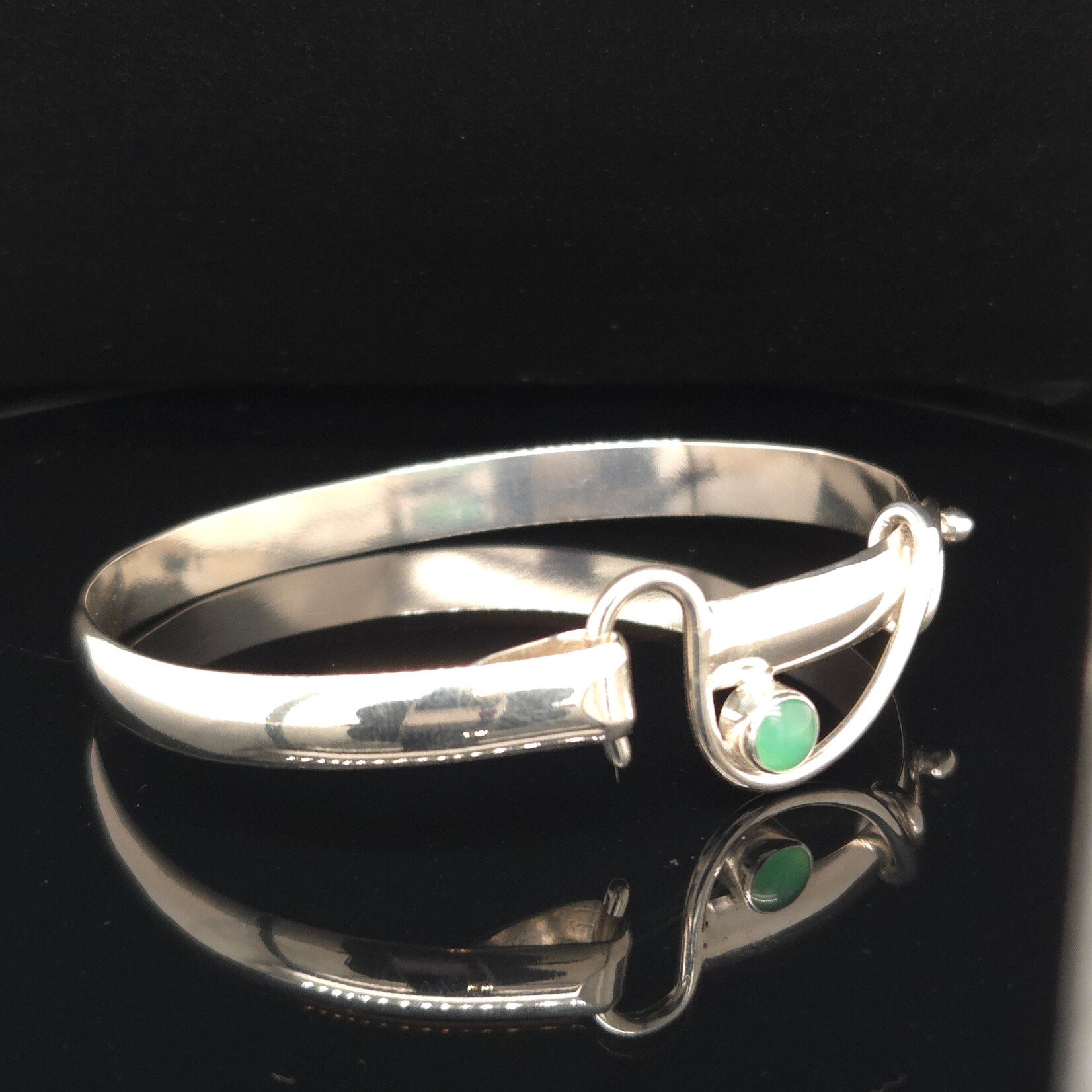 Modern Heirloom® Chrysoprase AC Hook Bracelet, 5mm