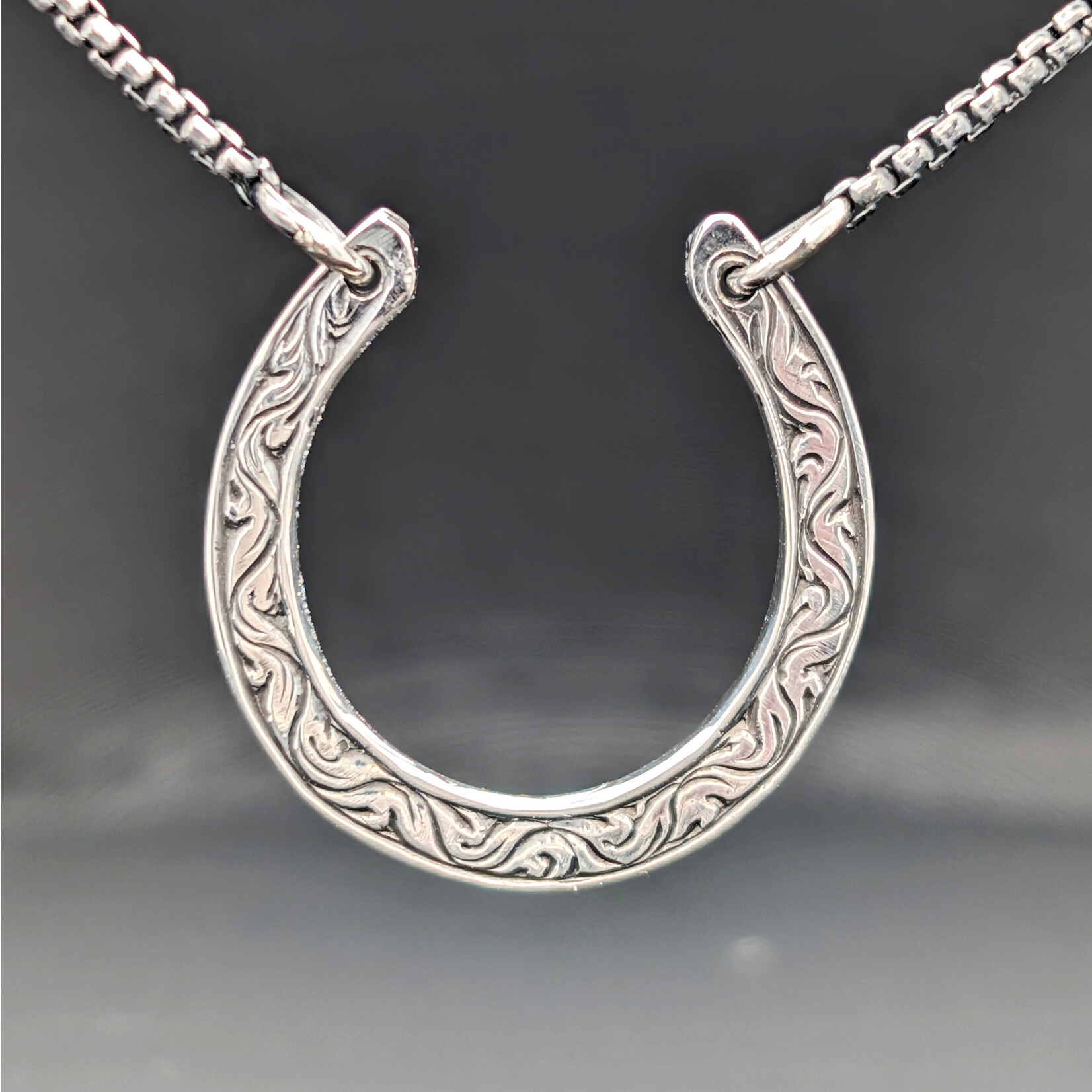 Modern Heirloom® Engraved Horseshoe Pendant, 18"