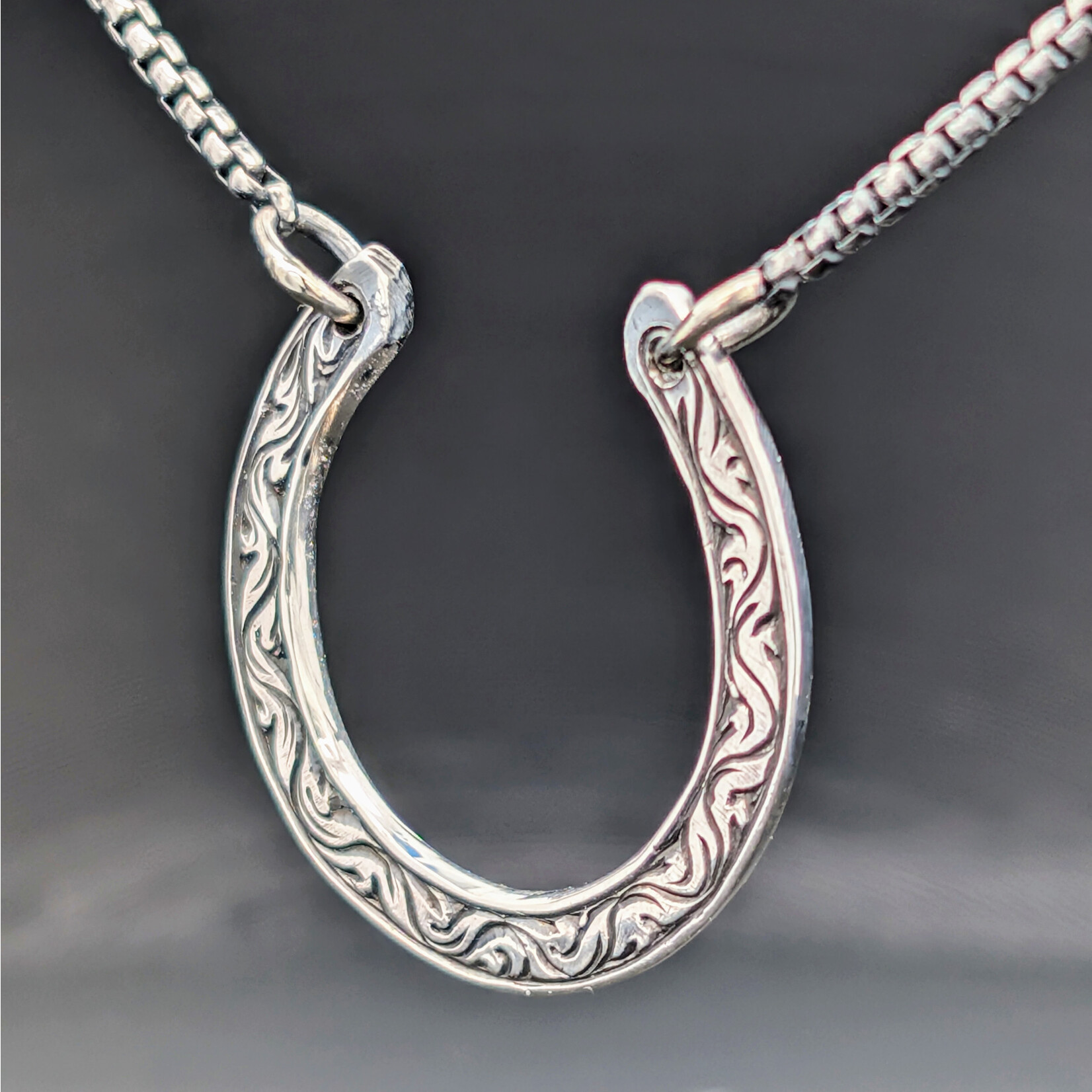 Modern Heirloom® Engraved Horseshoe Pendant, 18"