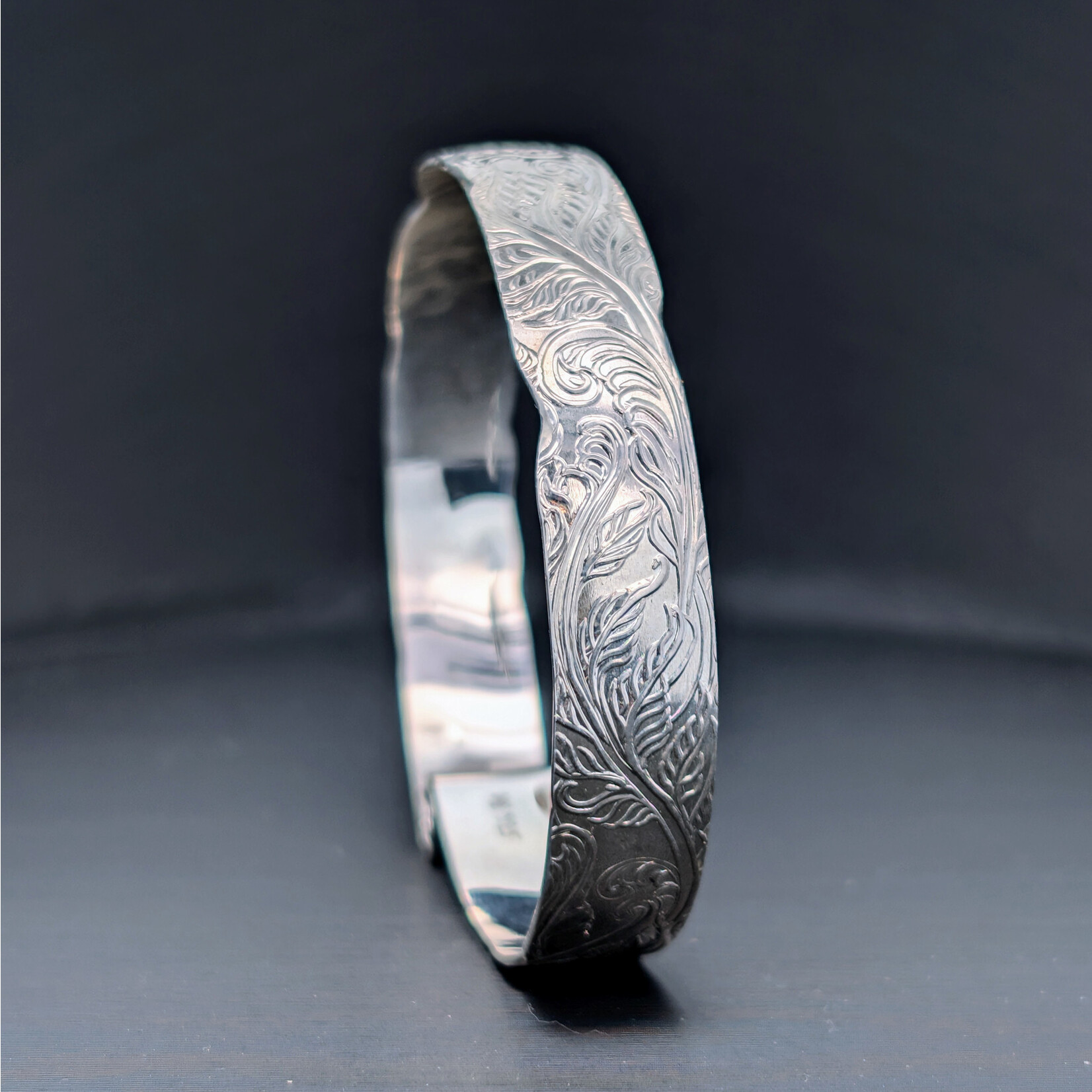 Modern Heirloom® Carved Border Fiddlehead Fern, Die-Struck Scroll Bracelet, 10mm