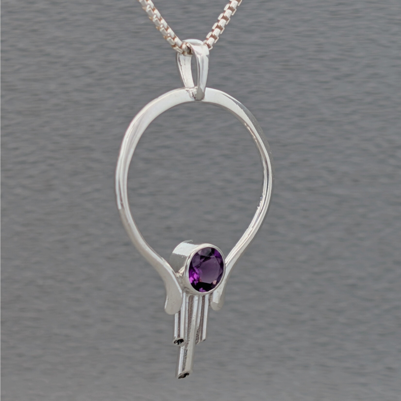 Modern Heirloom® Sterling Art Nouveau Amethyst Pendant, 22" Rounded Box