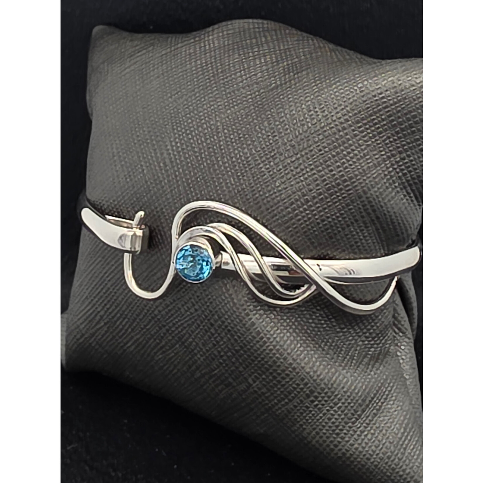 Modern Heirloom® AC Hook Bracelet, Blue Topaz 6mm , 4mm , 6.5" Wrist, Sterling