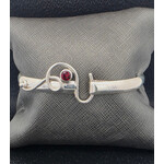 Modern Heirloom® Artist Choice Hook Bracelet, Garnet 5mm