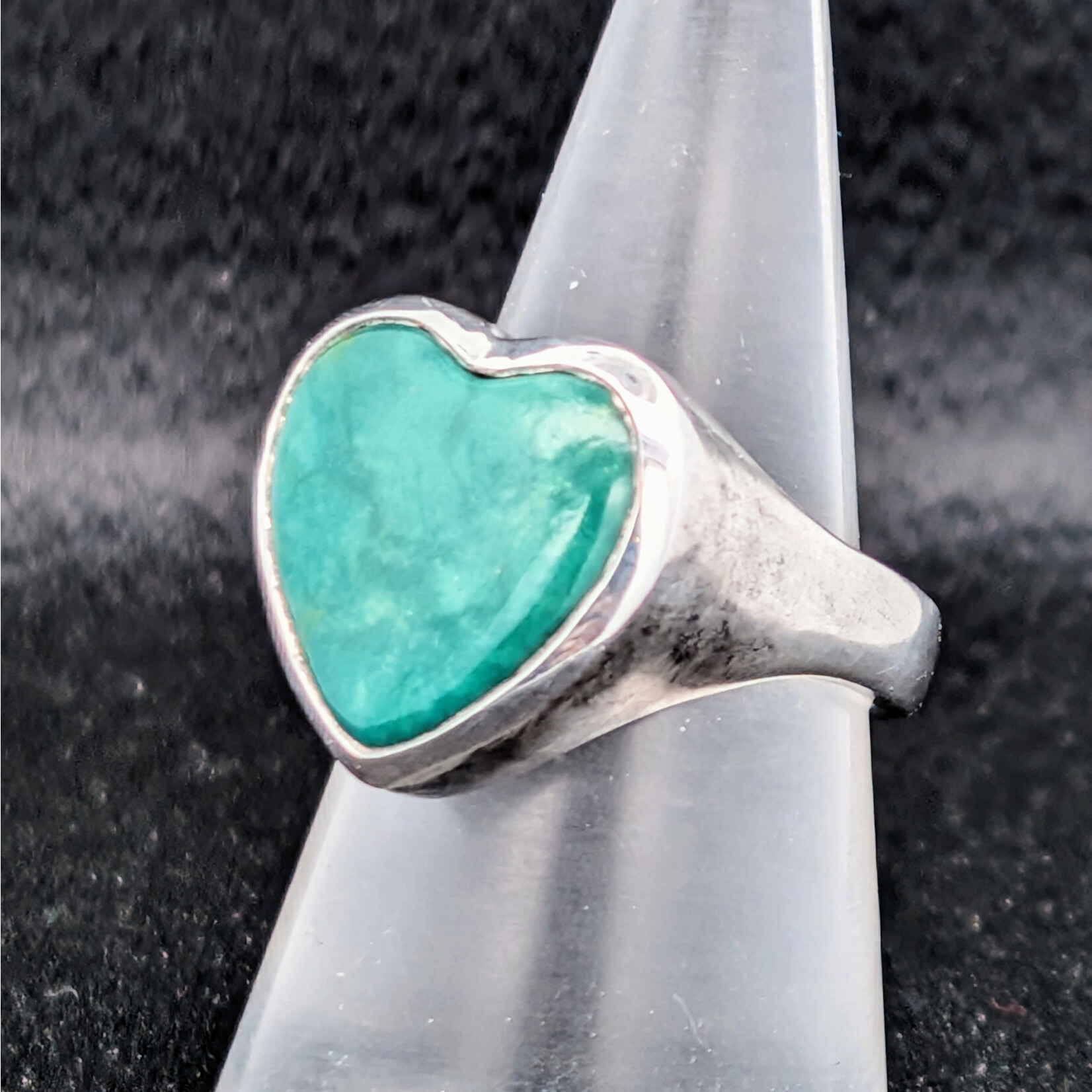 Carrie Nunes Jewelry Large Heart Ring - Turquoise